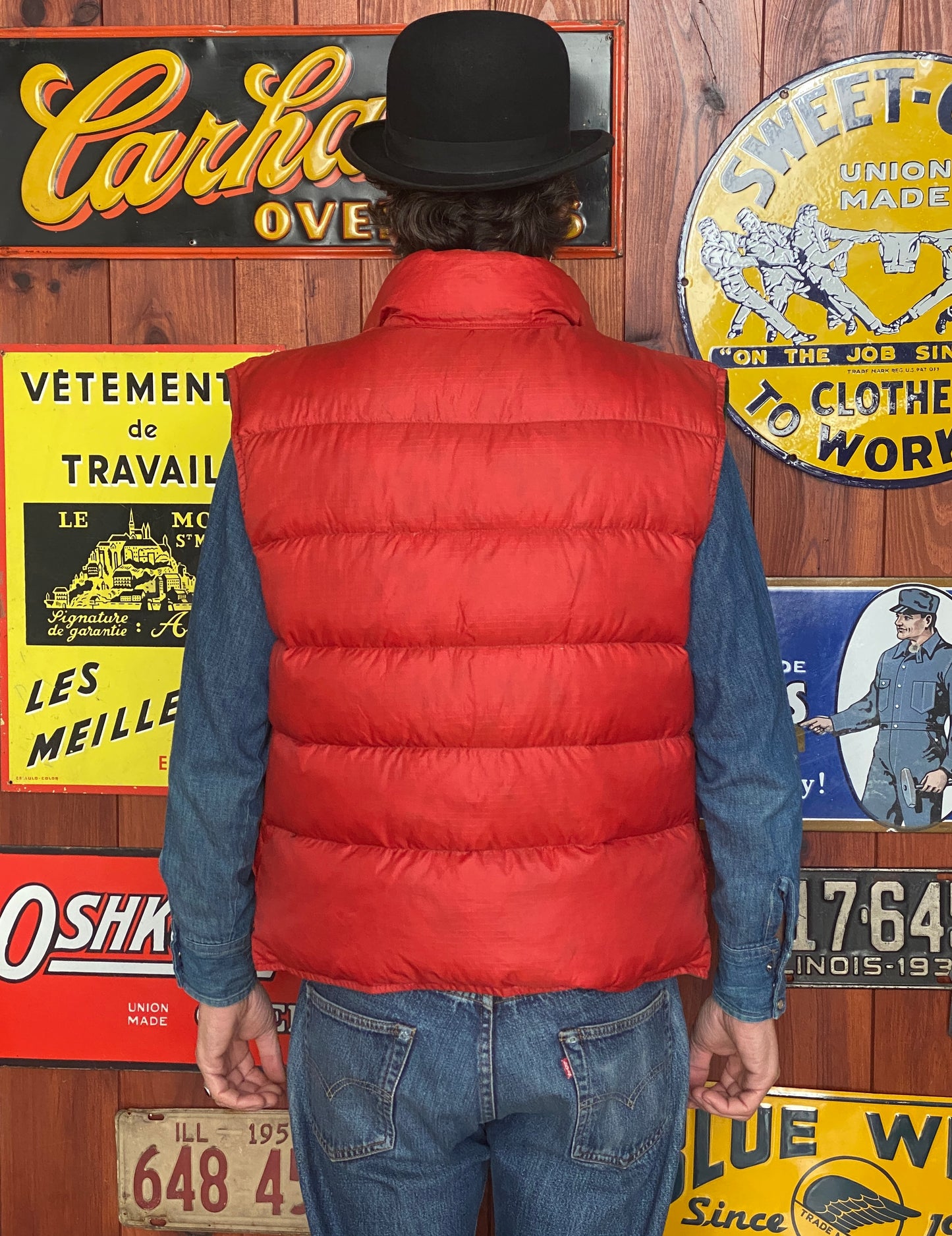 Size Med. Vintage reversible down vest