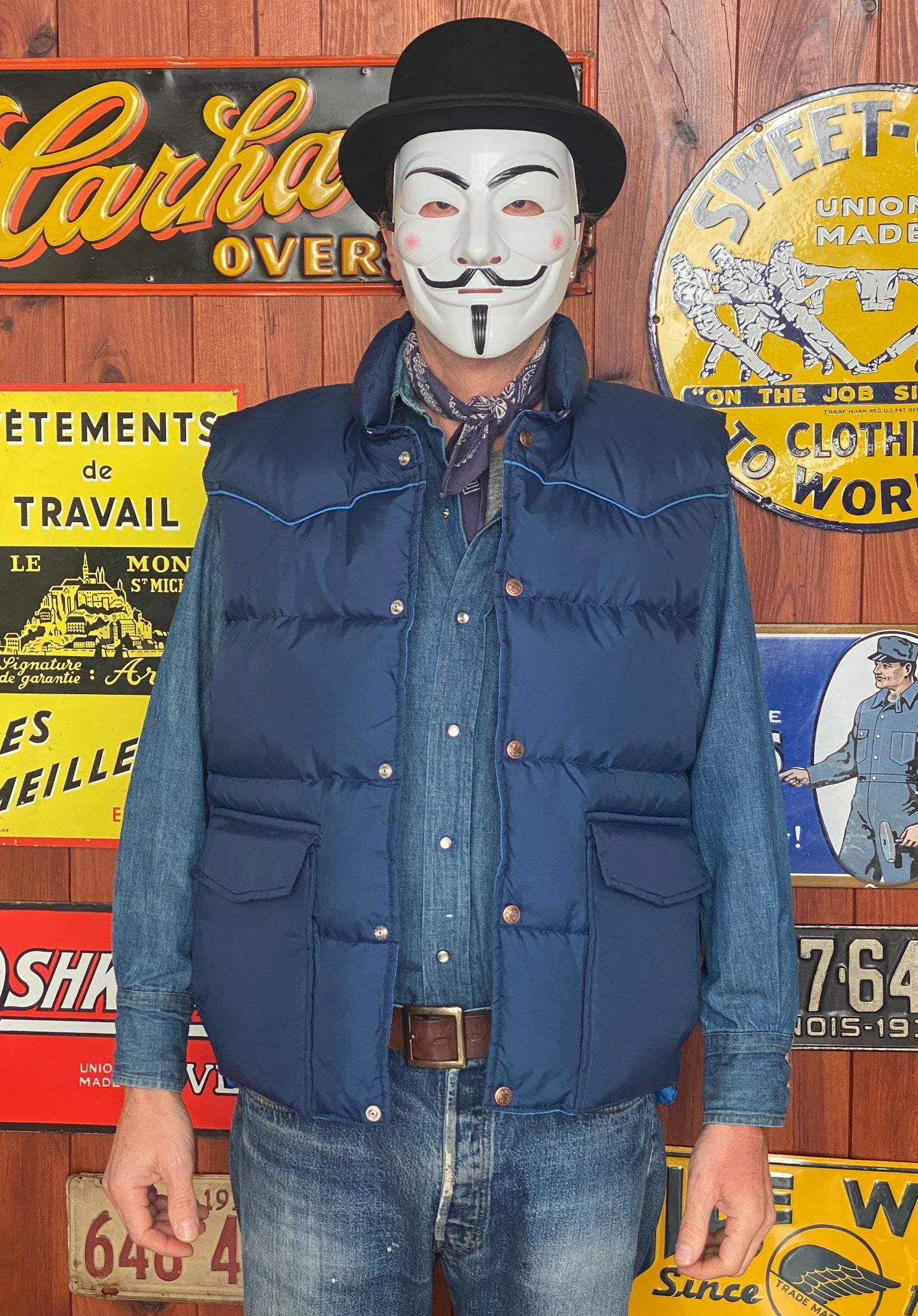 Vintage down vest made by Kmart, size Large - Retro style and cozy warmth for chilly days.