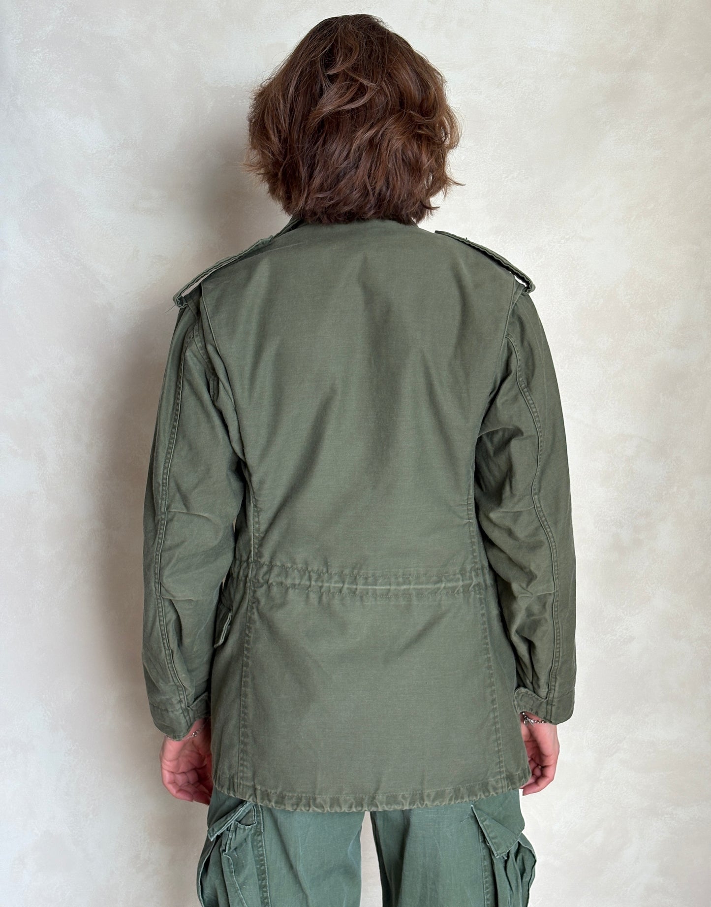 X Small Reg. Authentic 1980 US Army M-65 field jacket Military