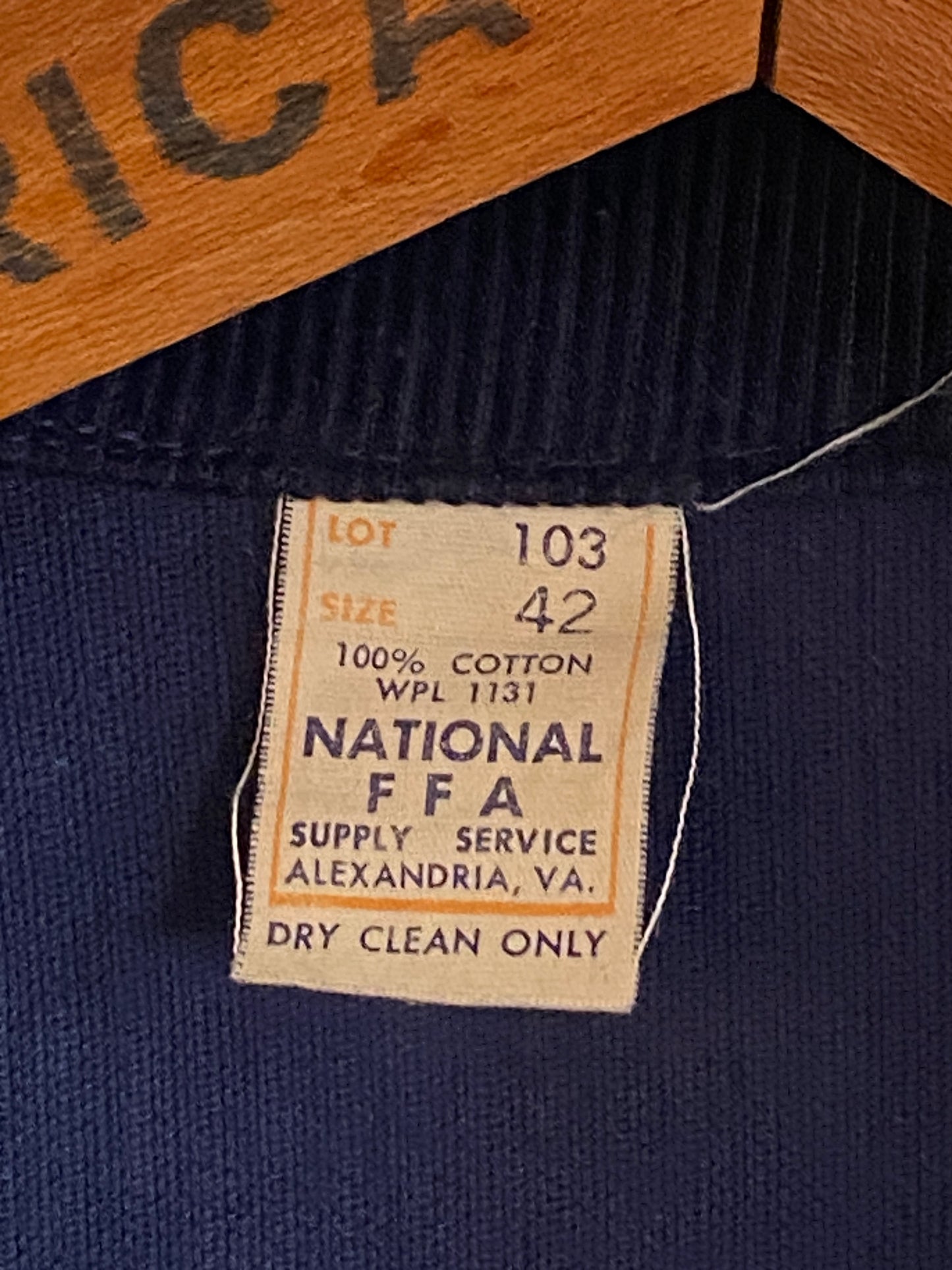 Size 42US / 52EU. Vintage Texas Future farmer of America jacket Talon Zipper