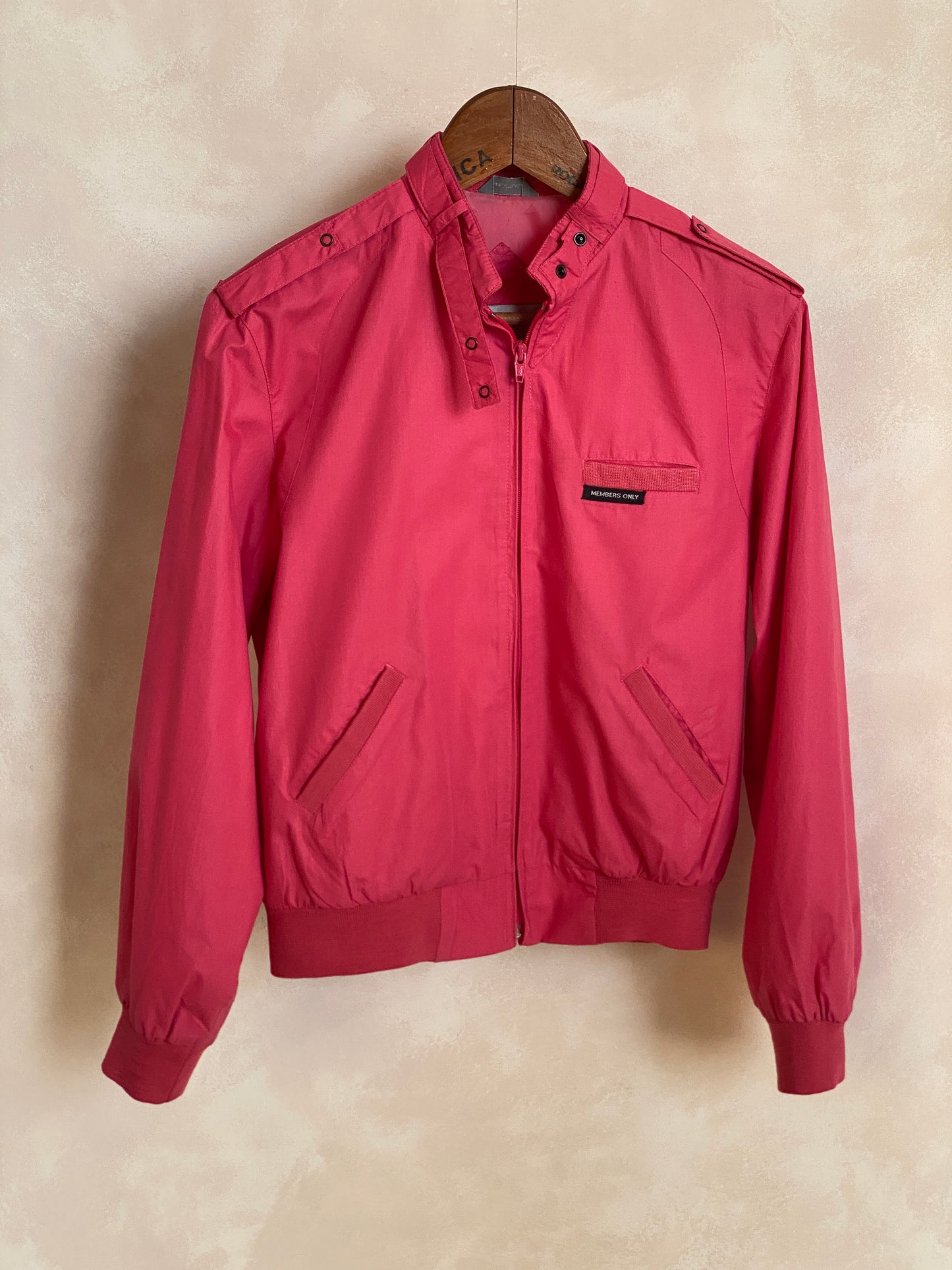 Size Women 9/10. Vintage 80s Members Only Cotton Jacket