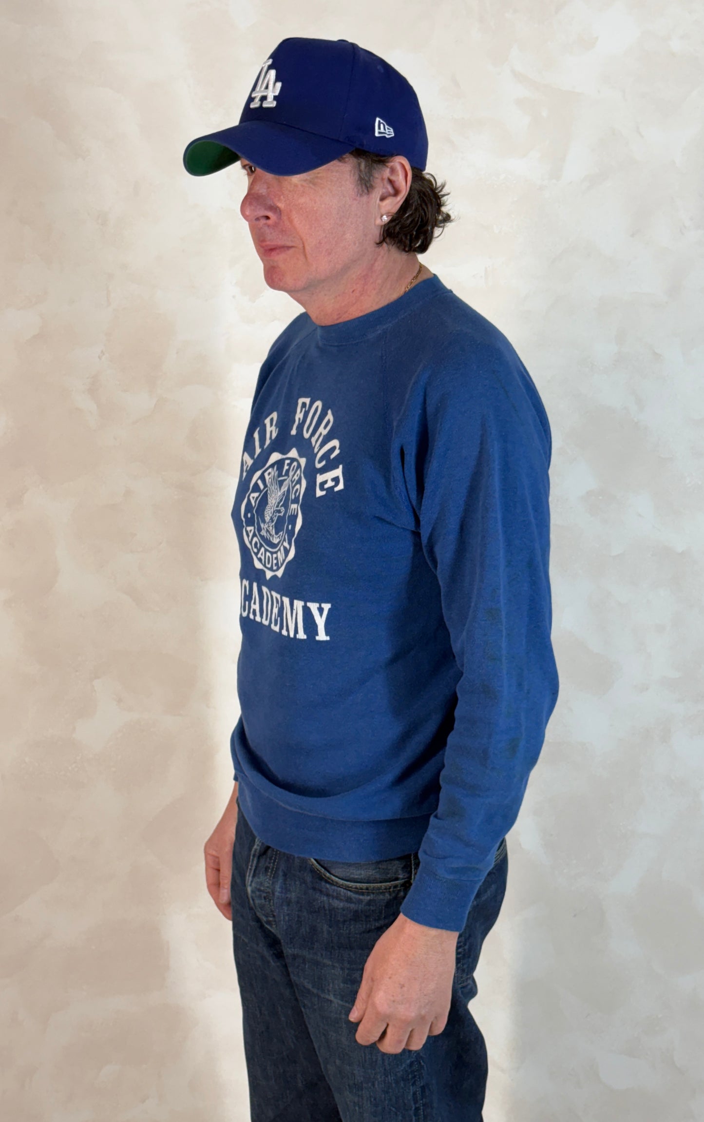 Size L US Air Force 80s Sweatshirt Made In USA.