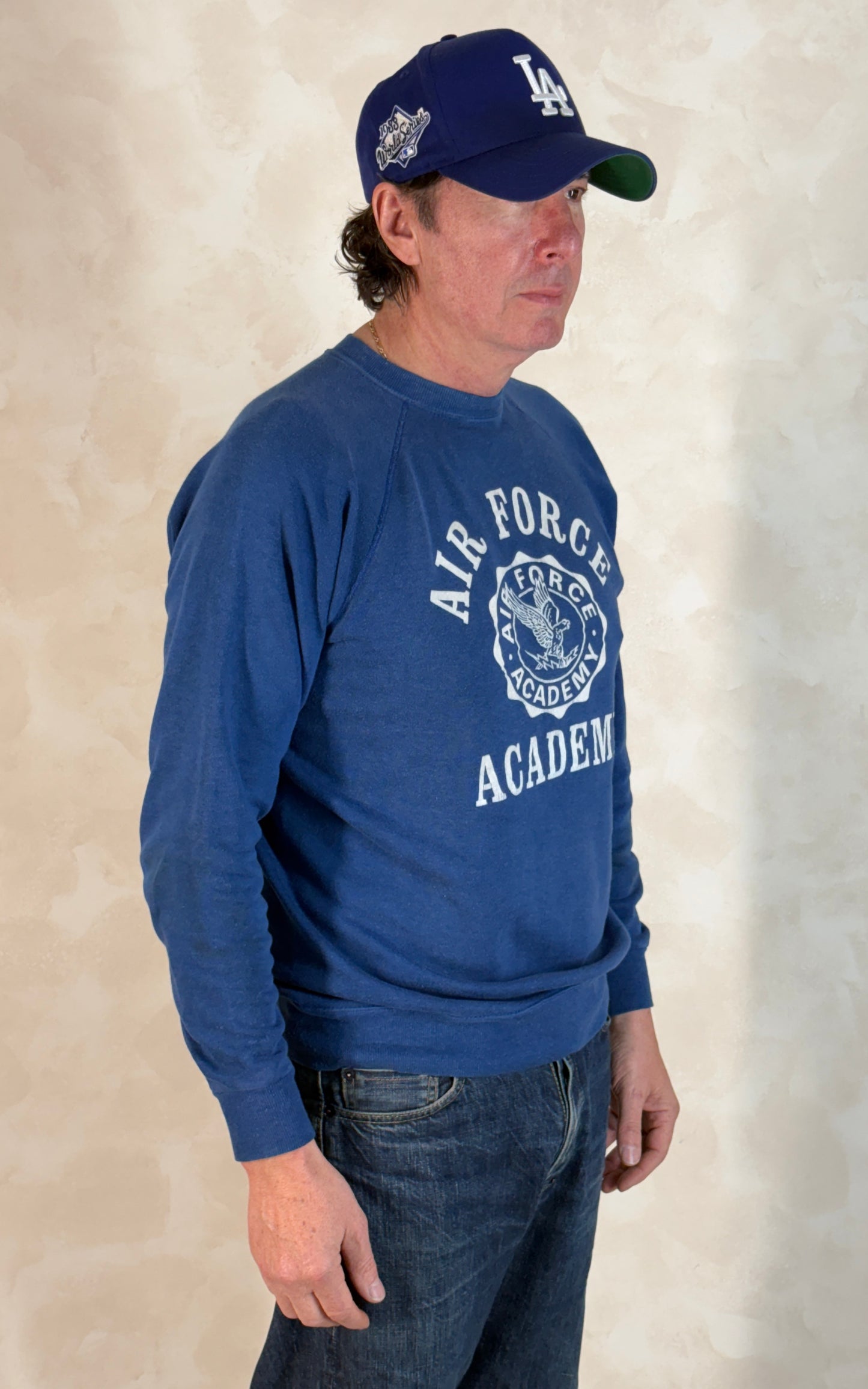 Size L US Air Force 80s Sweatshirt Made In USA.