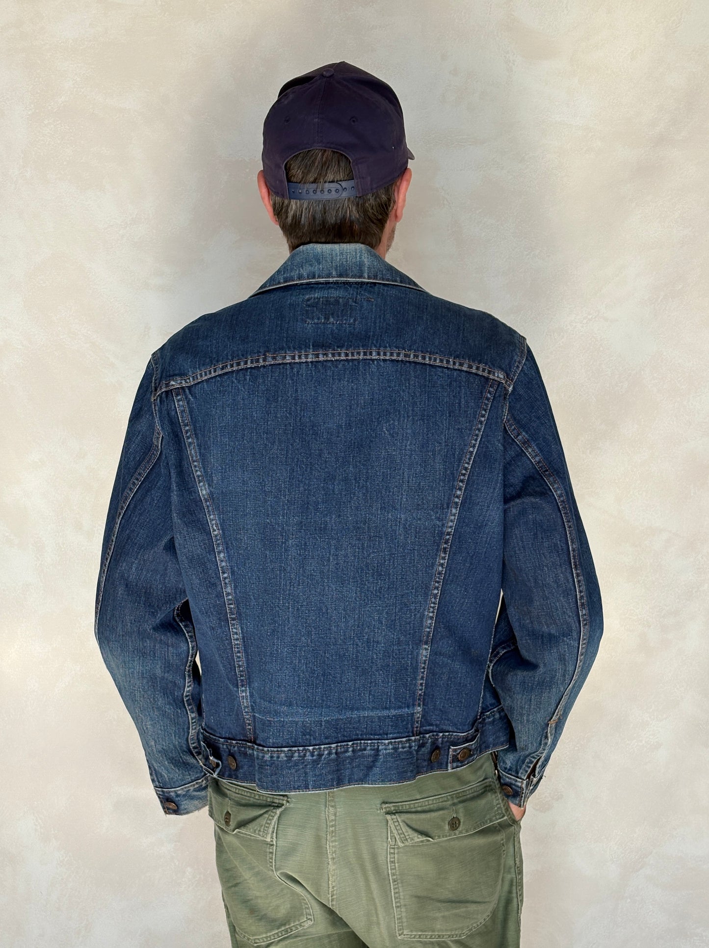 Size 44US / 54EU. Vintage Early 70s 2 pocket Levi’s Denim Jacket 70505 – Single Stitch, Made in USA