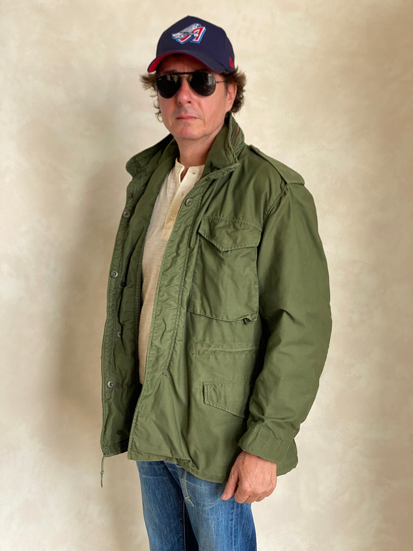 Med Reg. Authentic 1982 US M-65 field jacket Military