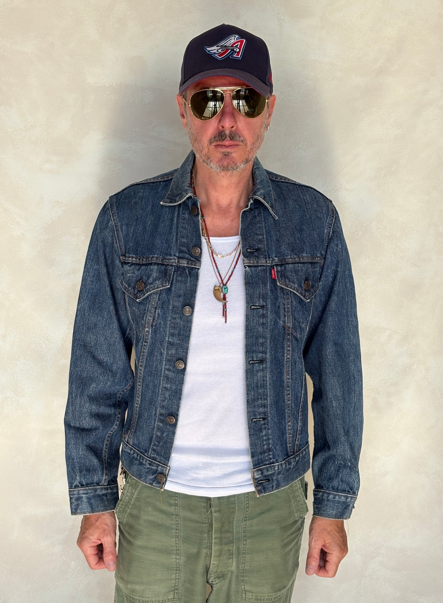 Size 38US / 48EU. Vintage Early 70s 2 pocket Levi’s Denim Jacket 70505 – Single Stitch, Made in USA