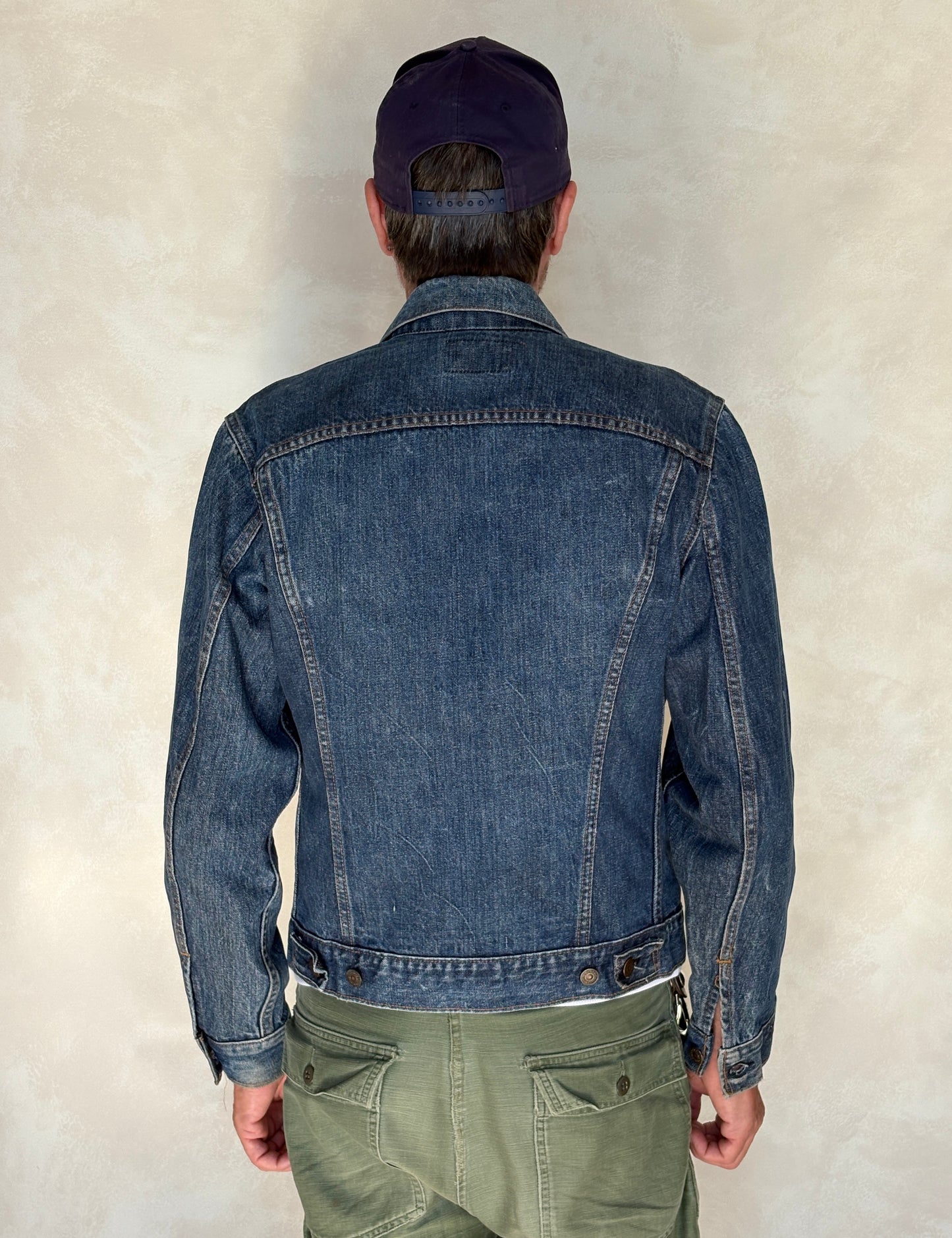 Size 38US / 48EU. Vintage Early 70s 2 pocket Levi’s Denim Jacket 70505 – Single Stitch, Made in USA