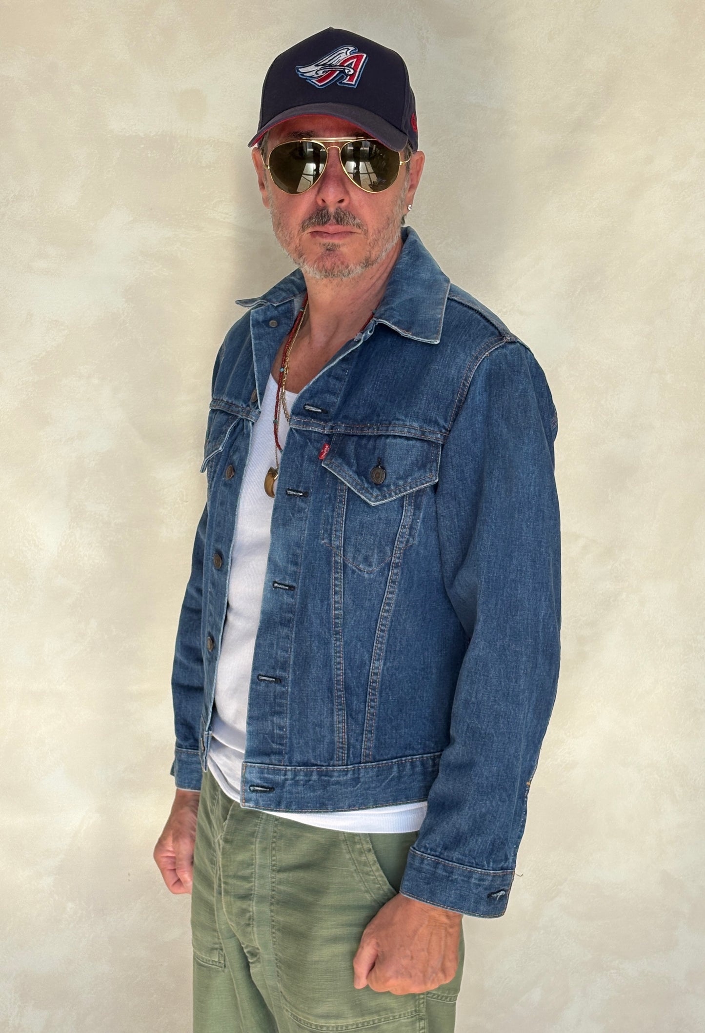 Size 38US / 48EU. Vintage Early 70s 2 pocket Levi’s Denim Jacket 70505 – Single Stitch, Made in USA