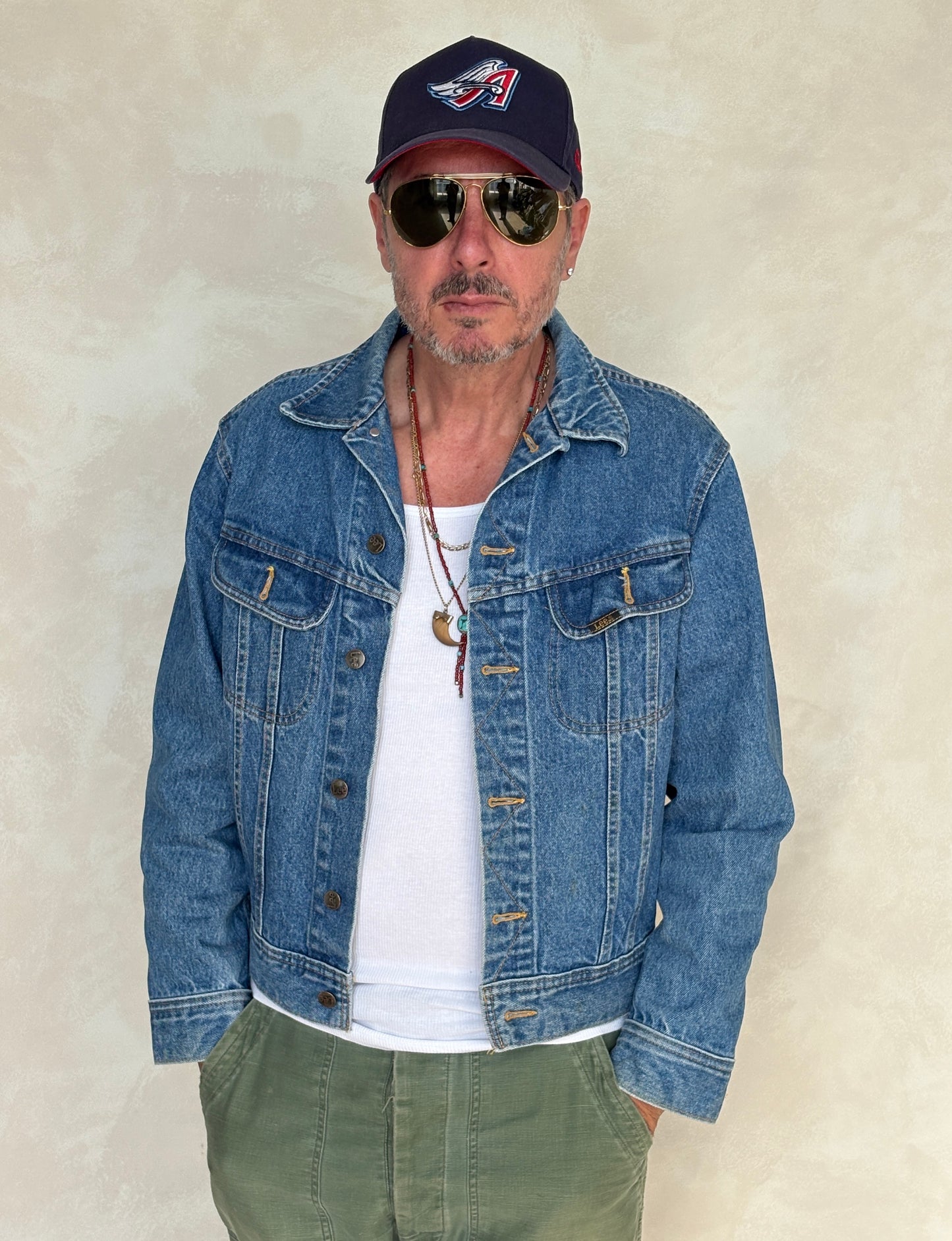 Size 40US / 50EU Vintage 80s Lee Denim Jacket – 2 Pockets – Made in Canada