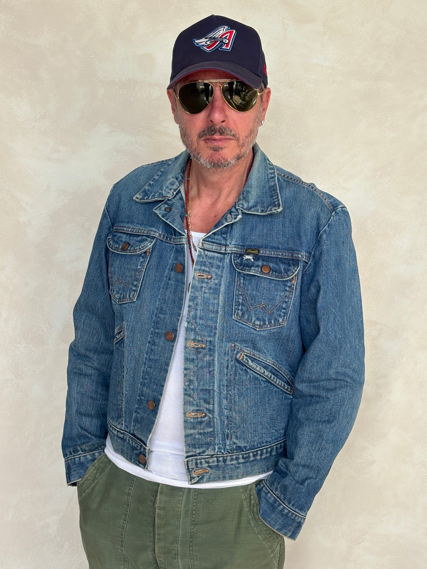 Size 44US / 54 EU Authentic 70s Wrangler denim jacket -4 pockets- Made in the USA