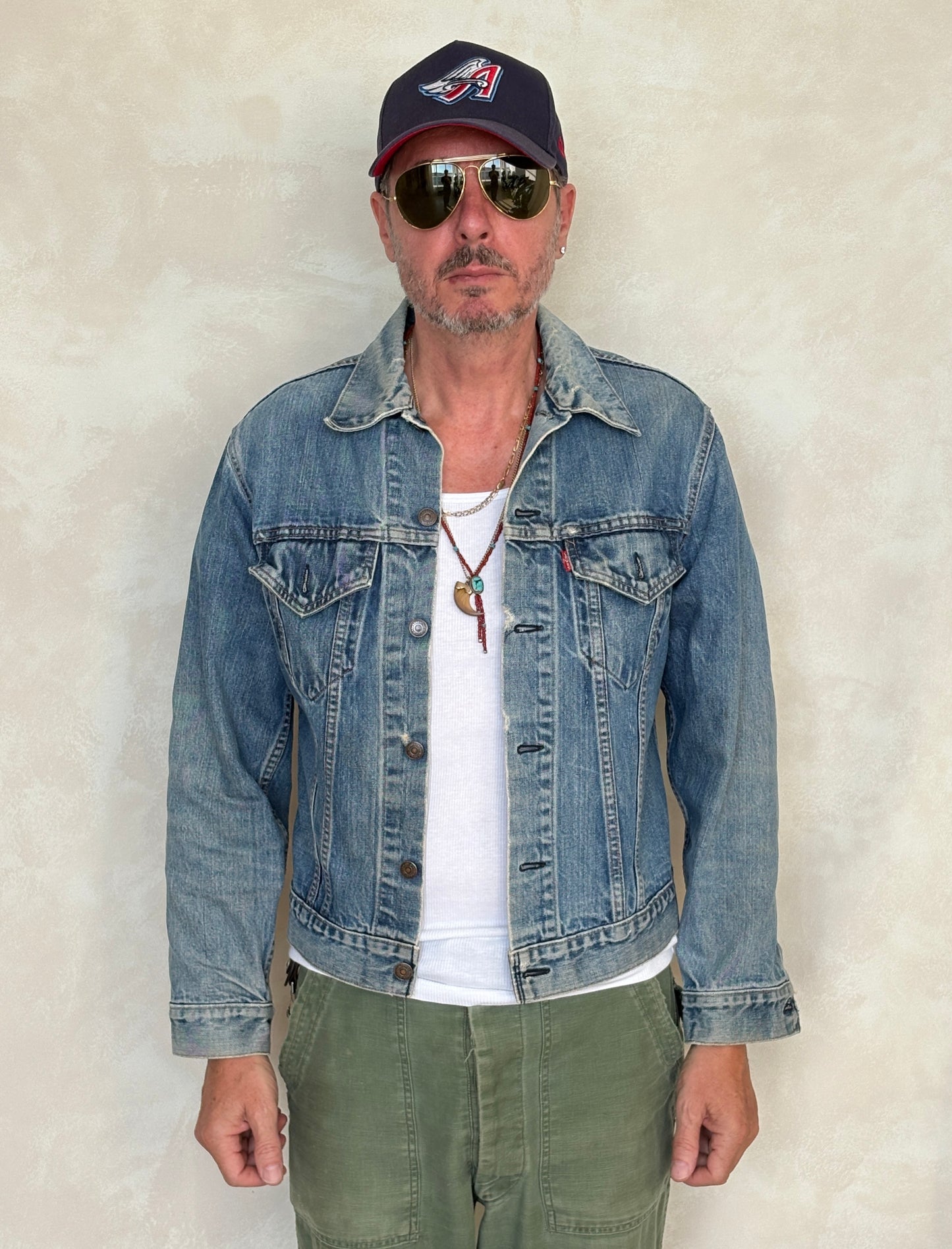Size 38US / 48EU. Vintage 70s 2 pocket Levi’s Denim Jacket 70505 – Double Stitch, Made in USA