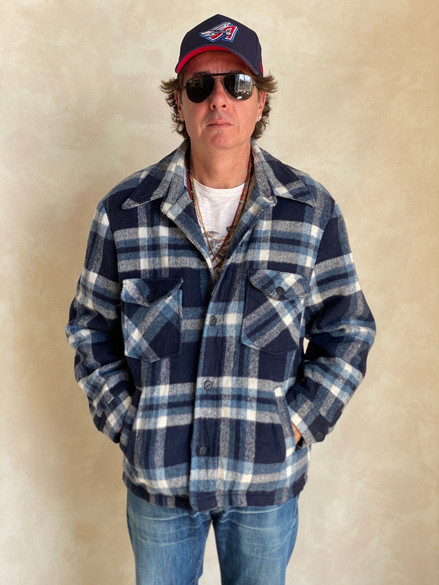 Med. 44US/54EU Vintage plaid jacket made by Sears