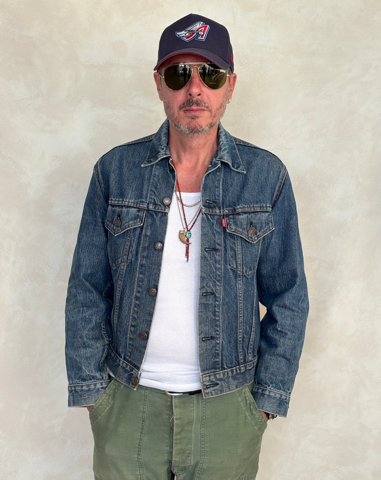 Size 38US / 48EU. Vintage Early 70s 2 pocket Levi’s Denim Jacket 70505 – Single Stitch, Made in USA