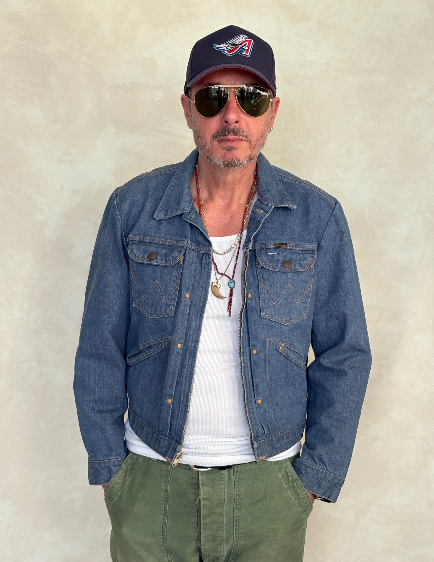 Size 44US / 54EU. Authentic Wrangler jacket – Made in the USA
