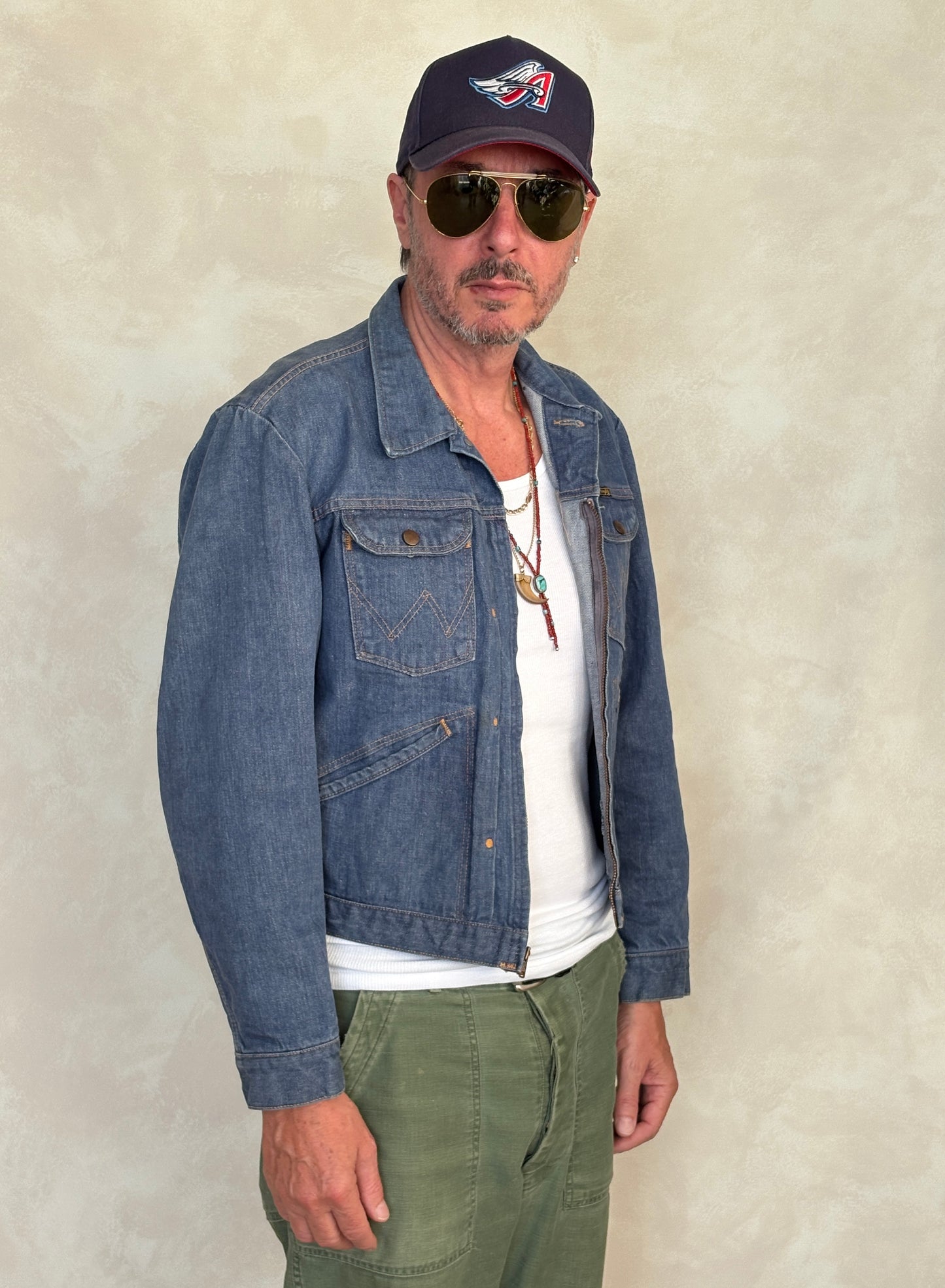 Size 44US / 54EU. Authentic Wrangler jacket – Made in the USA
