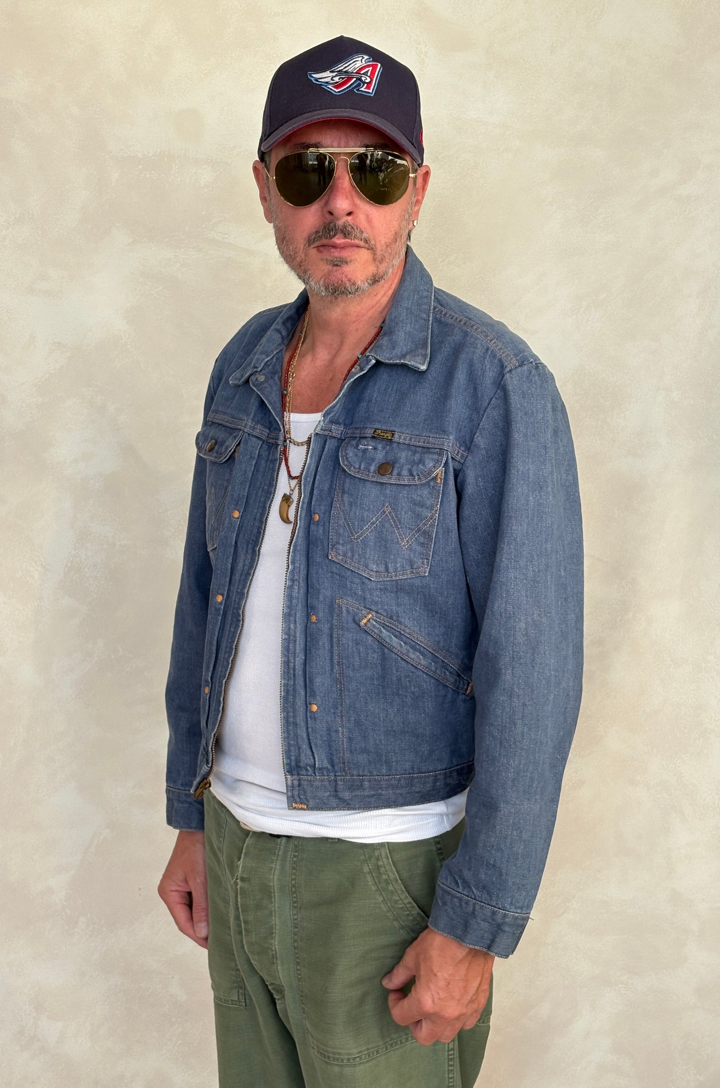 Size 44US / 54EU. Authentic Wrangler jacket – Made in the USA