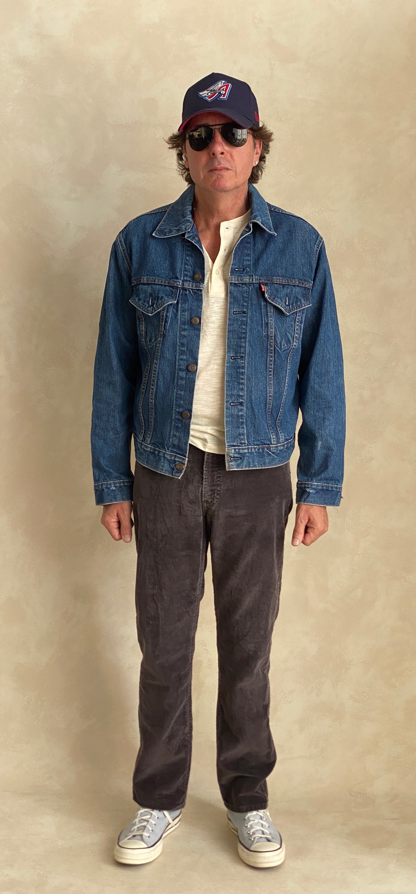 32X32 Vintage Levi’s 519 corduroy pants Made in USA