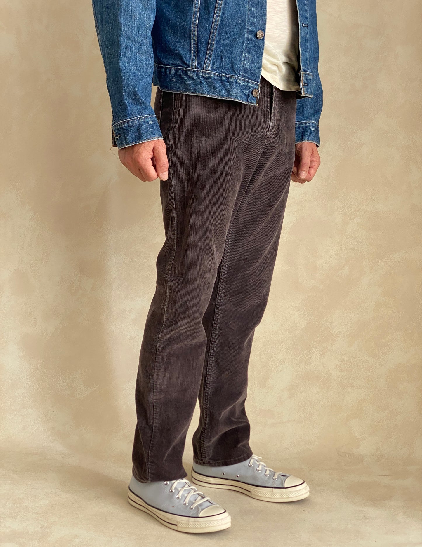 32X32 Vintage Levi’s 519 corduroy pants Made in USA