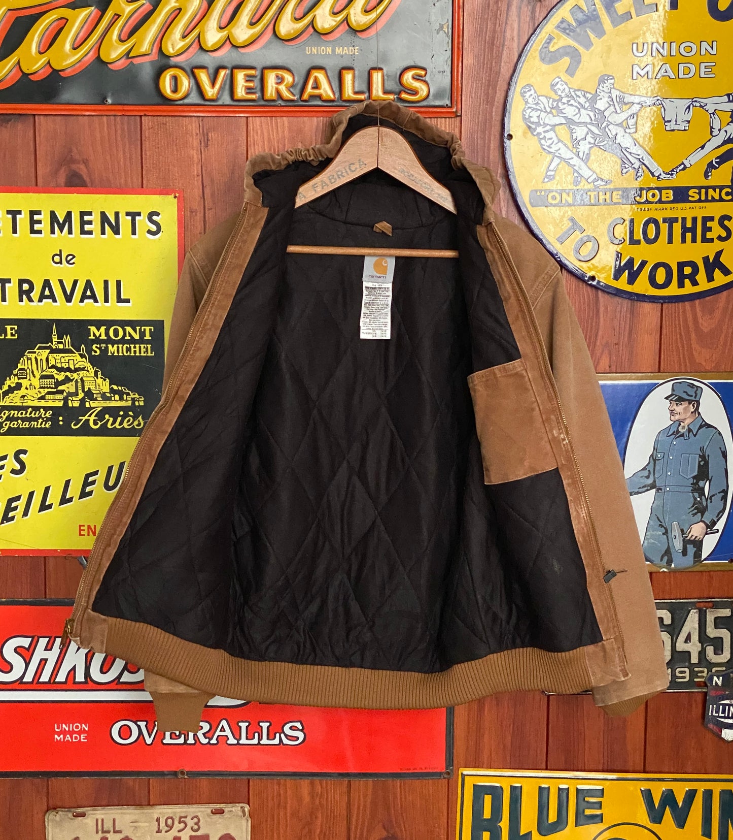 Size Youth XL Carhartt Blanket lined jacket Made in Mexico