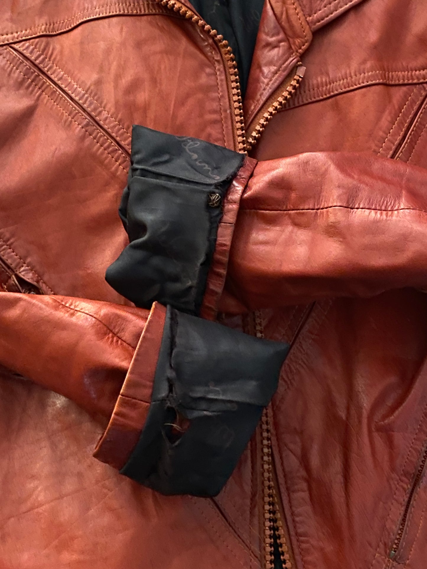 Vintage 70s Wilson Leather Jacket - Size 44 US (54 EU) | USA Vintage BCN