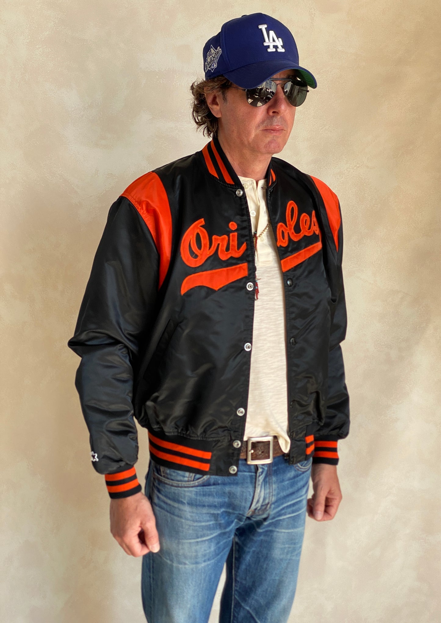Large. 80s Vintage Orioles Starter jacket Made in USA