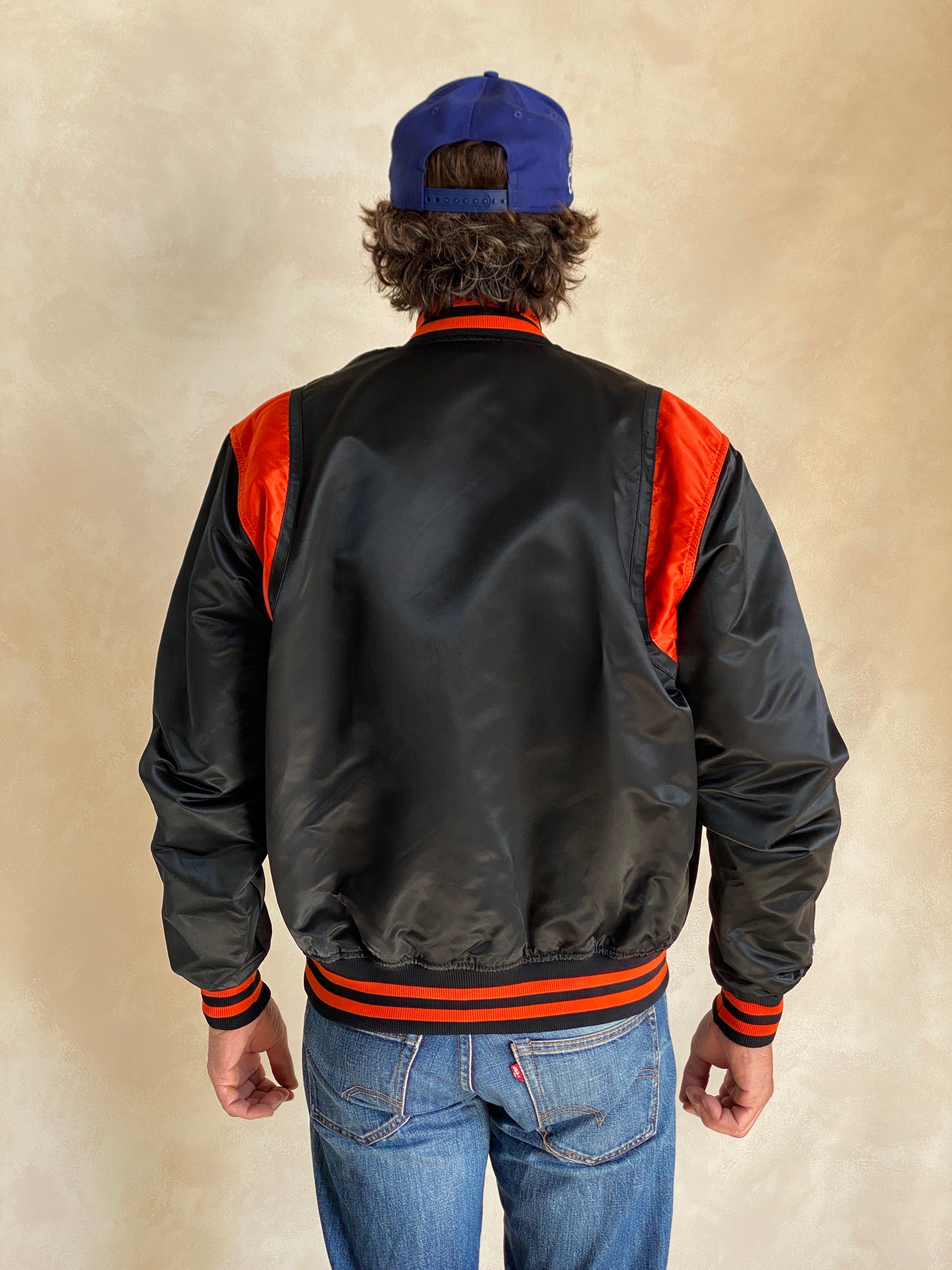 Large. 80s Vintage Orioles Starter jacket Made in USA