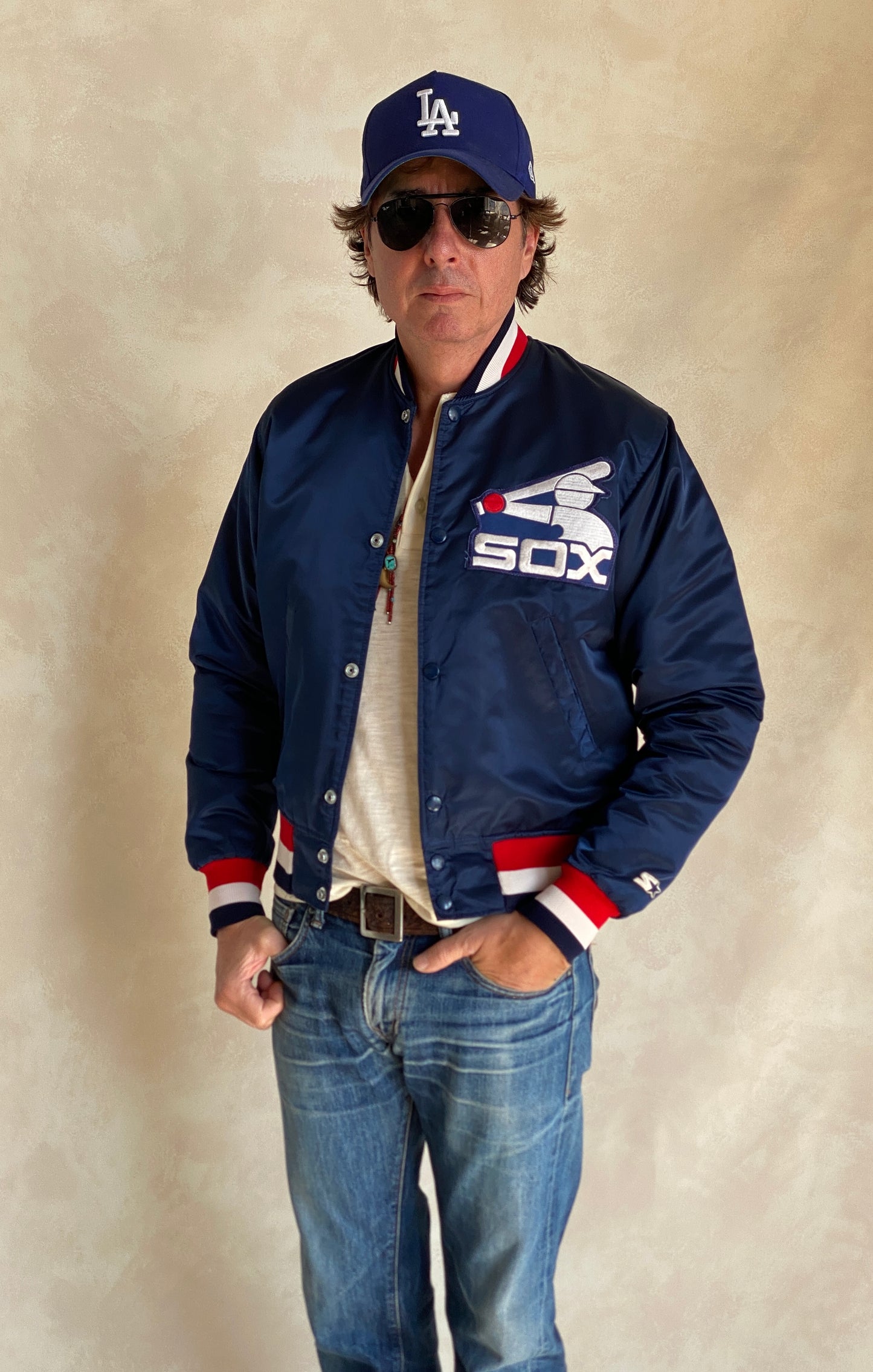Size Small . Vintage White Sox Starter jacket Made In USA