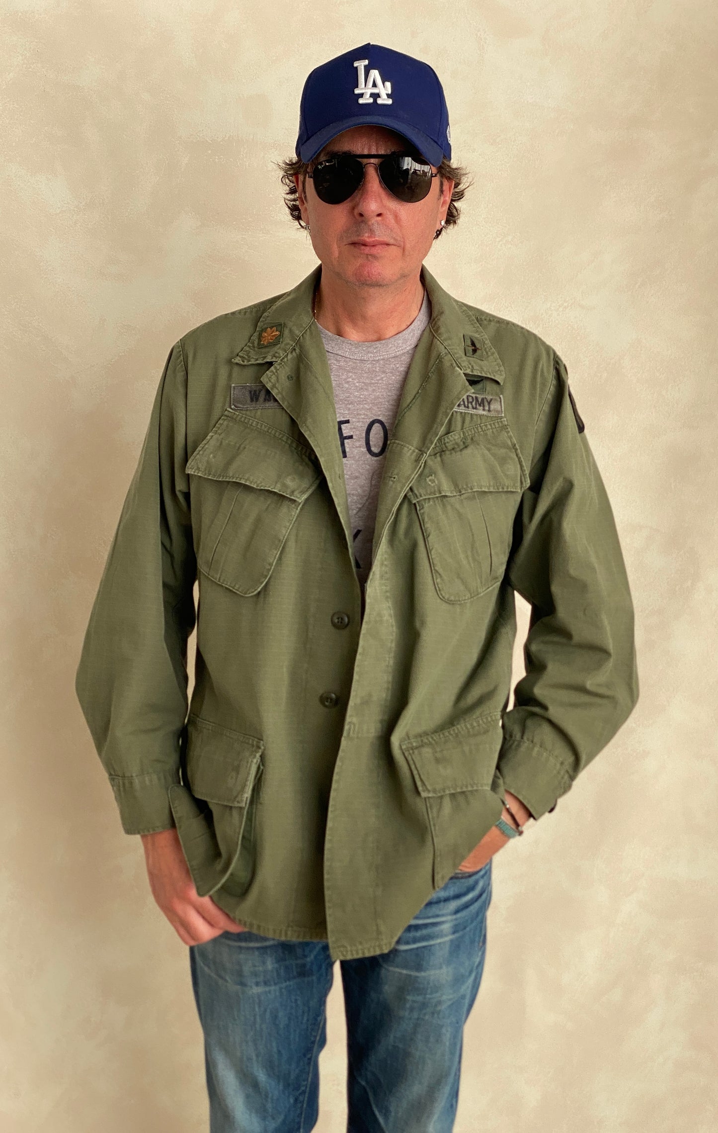 Med Reg. Authentic 1970 US Army Vintage Vietnam jungle jacket..