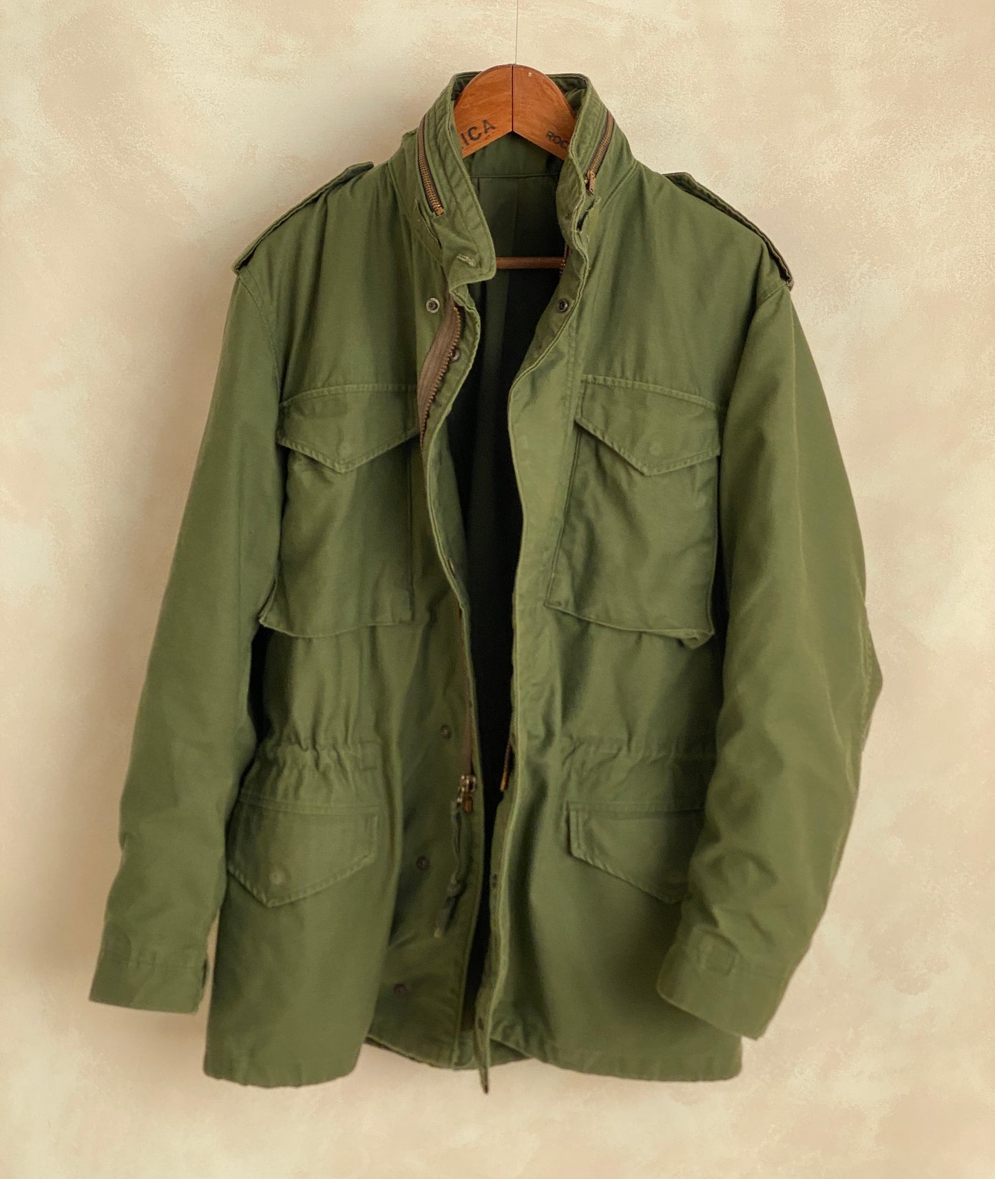 Medium Long Authentic Vintage US Army M-65 OG-107 Jacket | Classic Military Apparel