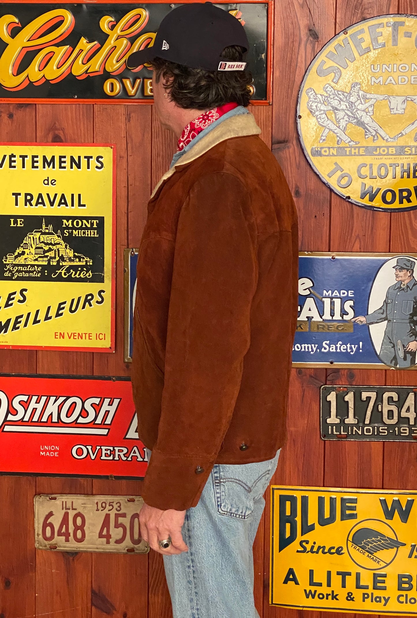 Size 40US Reg (50EU). Vintage suede ranch jacket made in USA