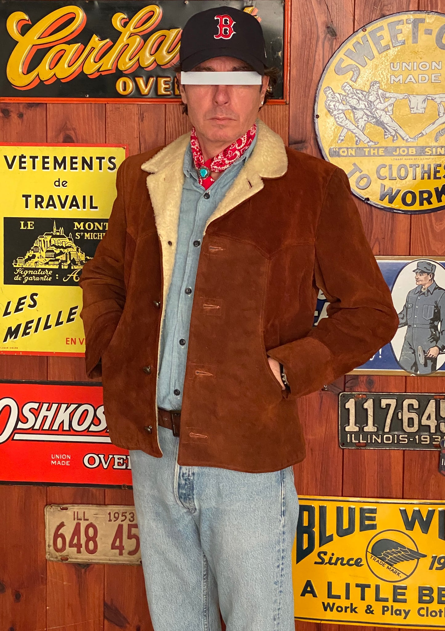 Size 40US Reg (50EU). Vintage suede ranch jacket made in USA