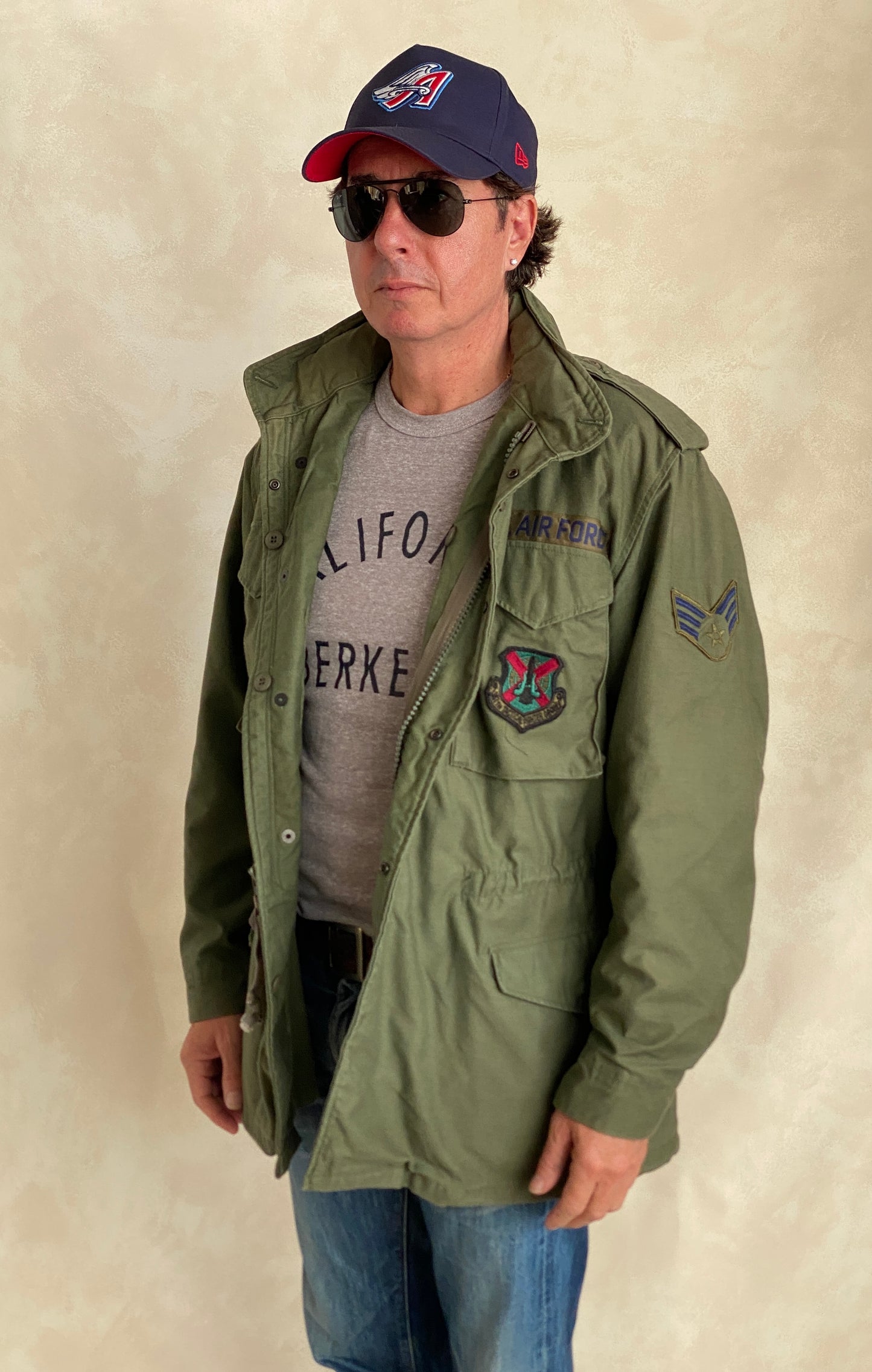 Medium Long . Authentic 1987 US Army Vintage M-65 field jacket Military