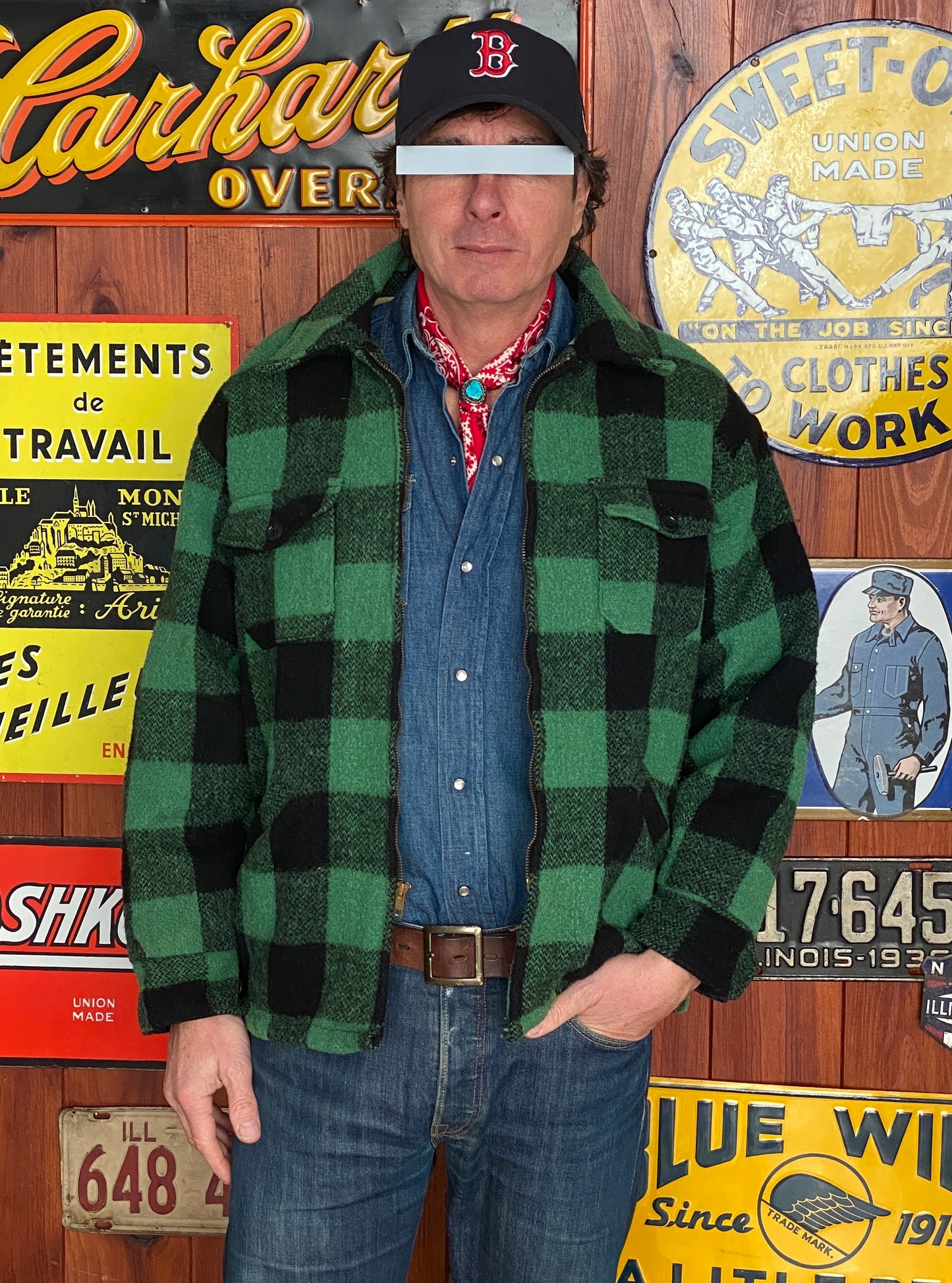 Size Large Vintage buffalo plaid wool jacket Made in USA