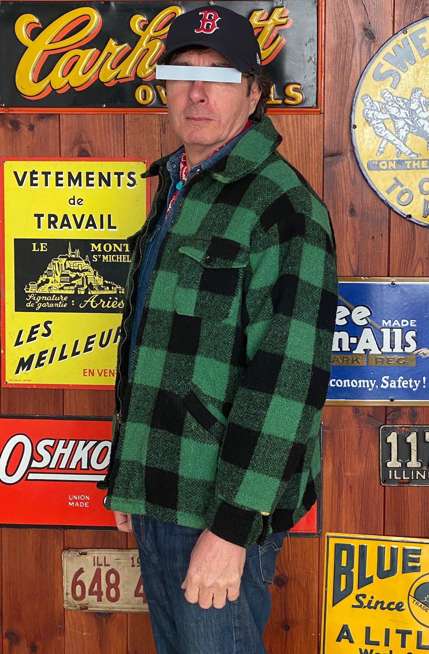 Size Large Vintage buffalo plaid wool jacket Made in USA
