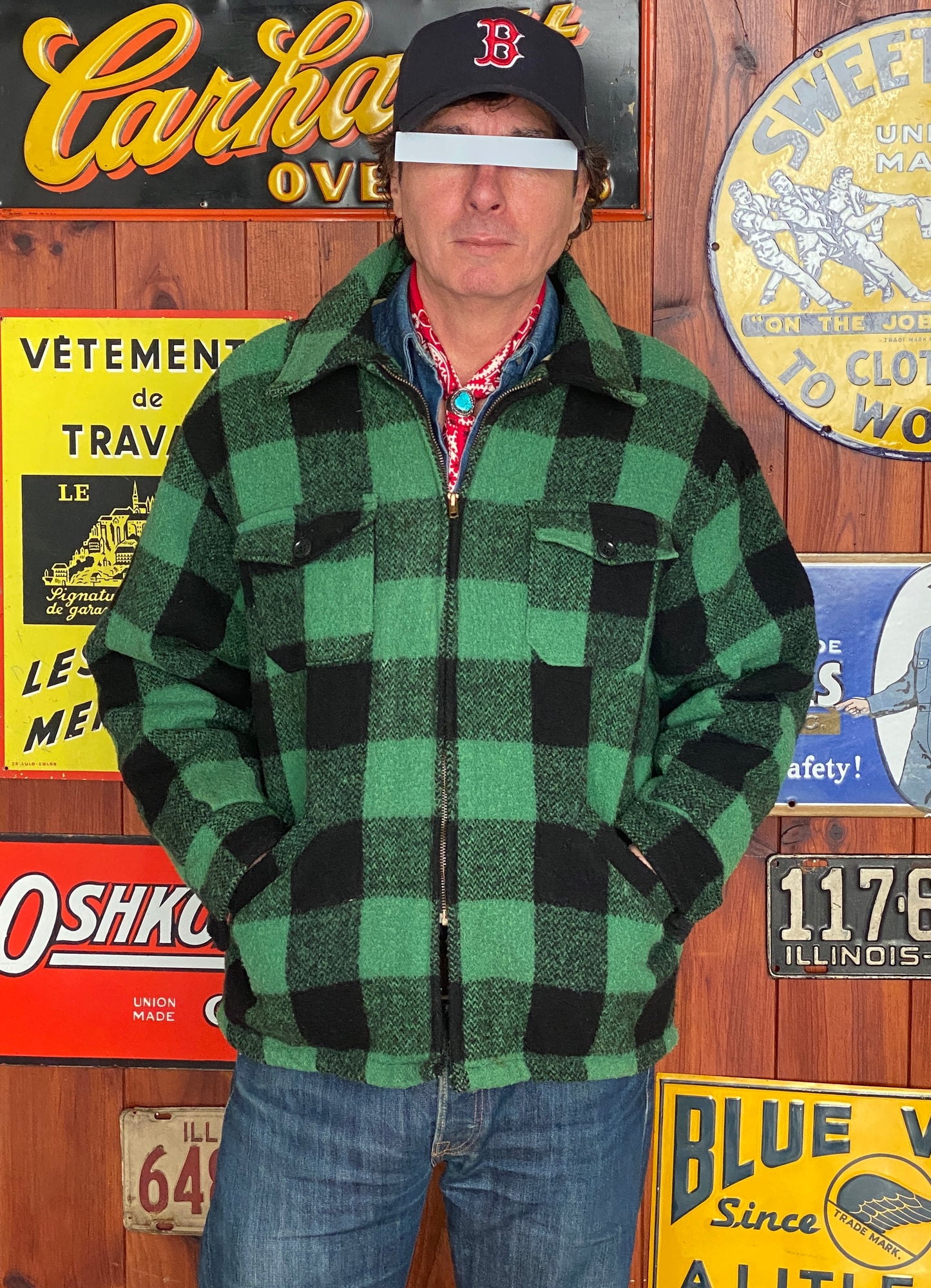 Size Large Vintage buffalo plaid wool jacket Made in USA