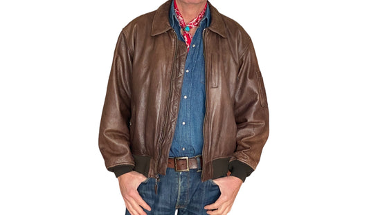 Size XL. Vintage Avirex leather jacket