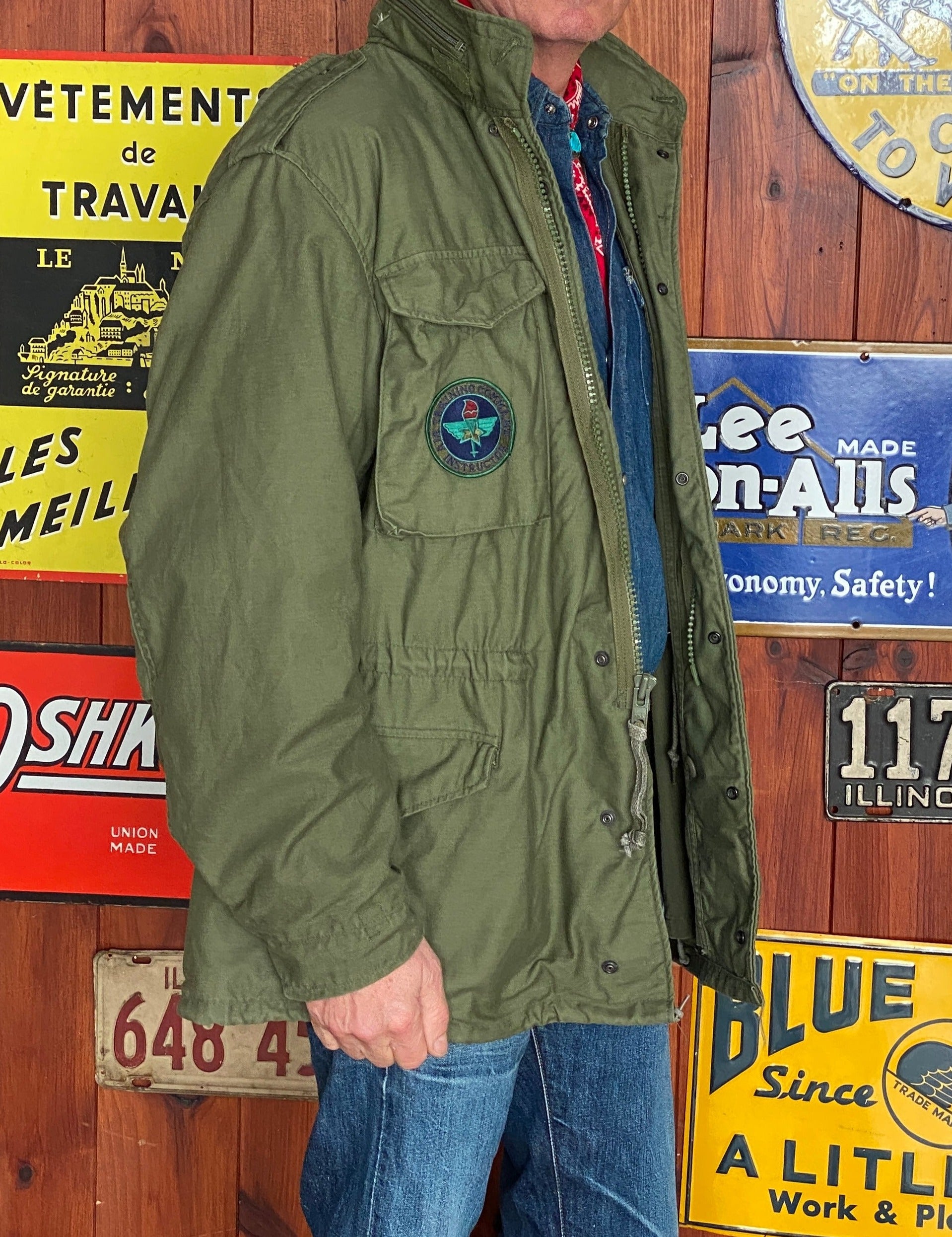 Authentic US Military 1986 Vintage M-65 Field Jacket: Classic Army Style, Timeless Quality