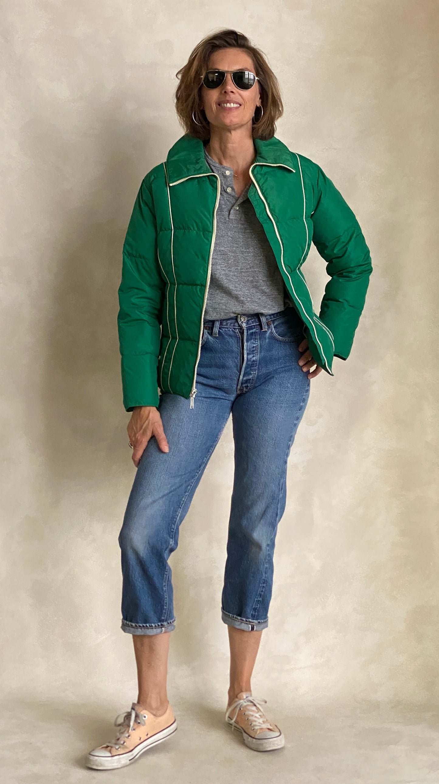 Women size Med. Vintage Down filled ski jacket