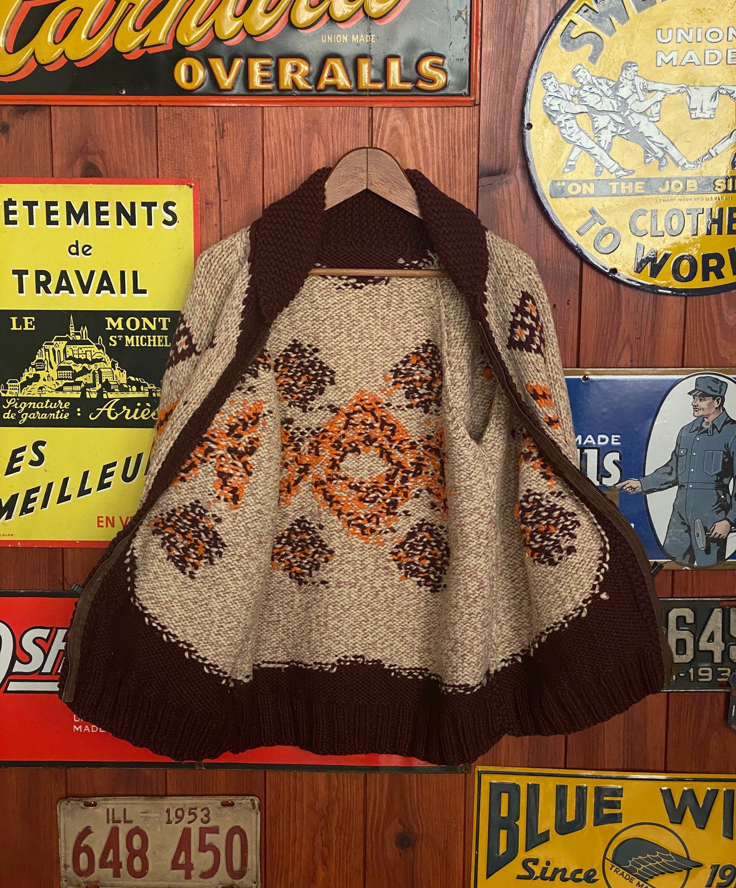 Vintage Hand Knit 100% Wool Cowichan hand made in Canada
