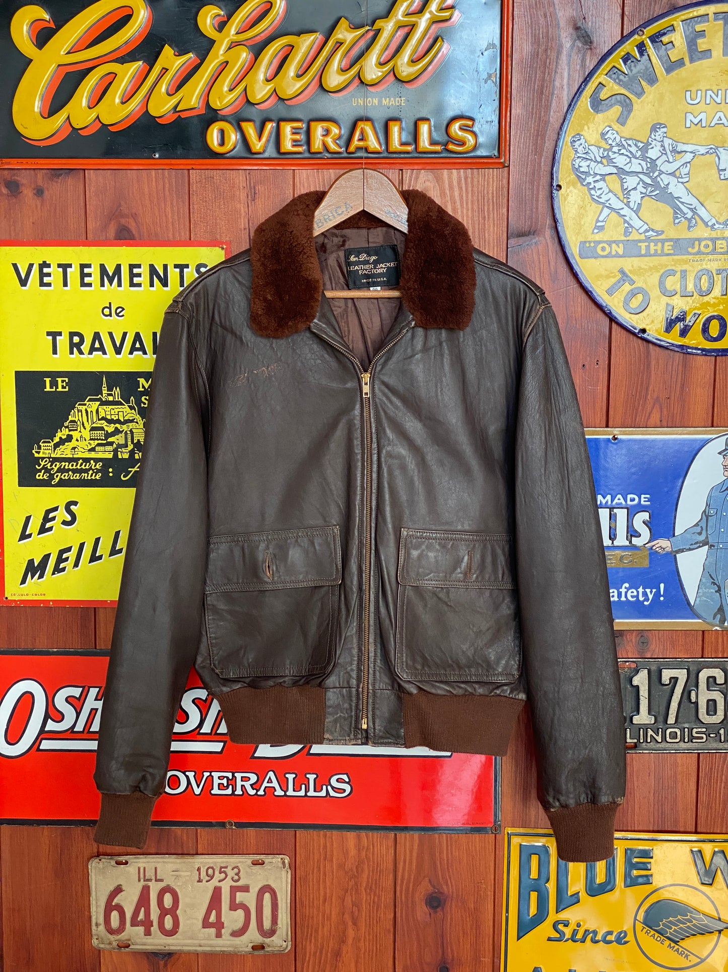 Vintage Leather Bomber Flight Jacket Aviator - Size 44US Reg (54EU) | Classic Style