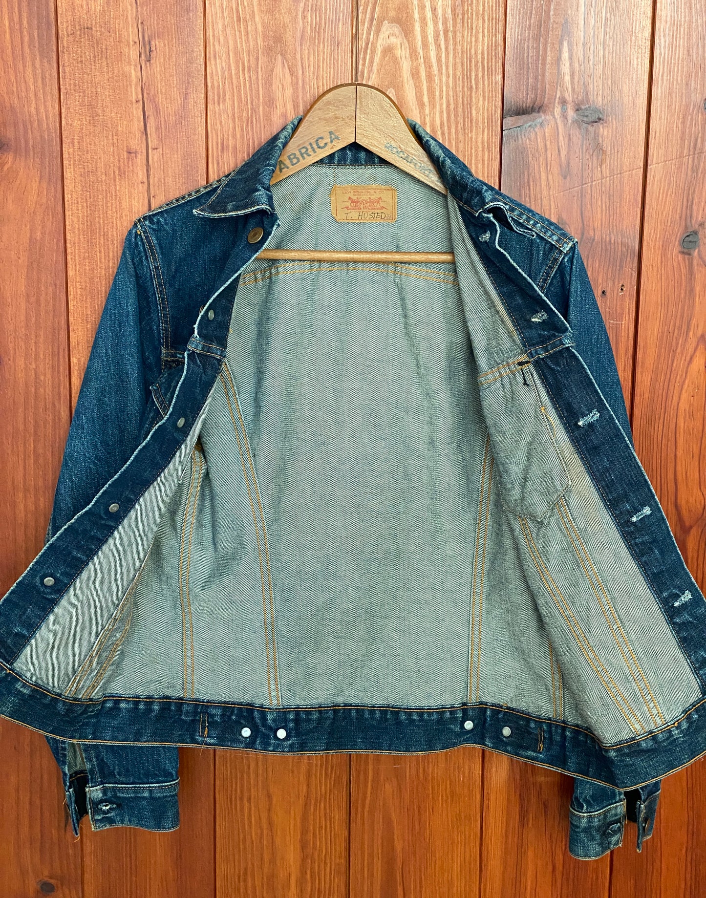 Small. Vintage 60s LEVIS Big E trucker Jacket Made in USA.