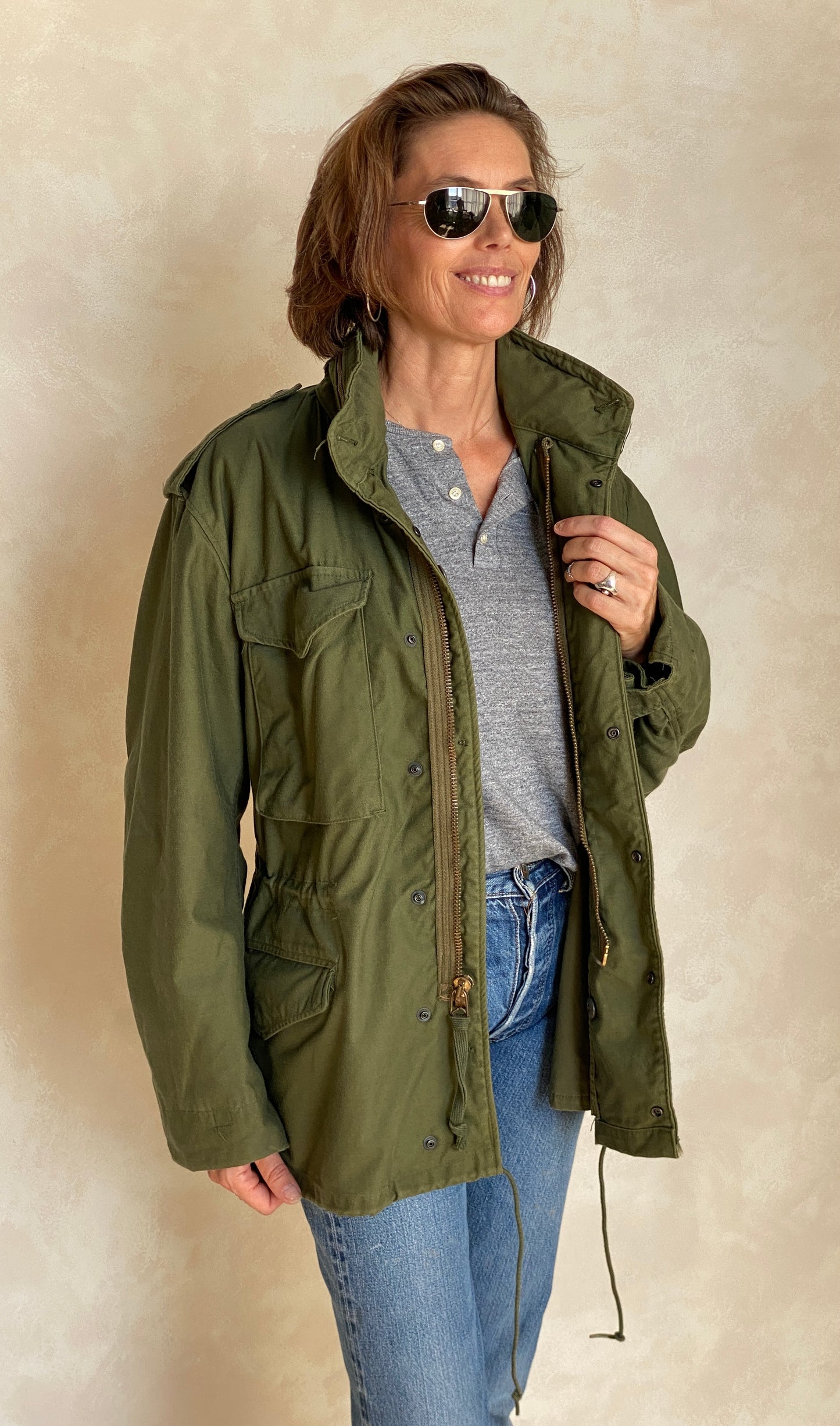 Small Short 1975 vintage US military M-65 field jacket