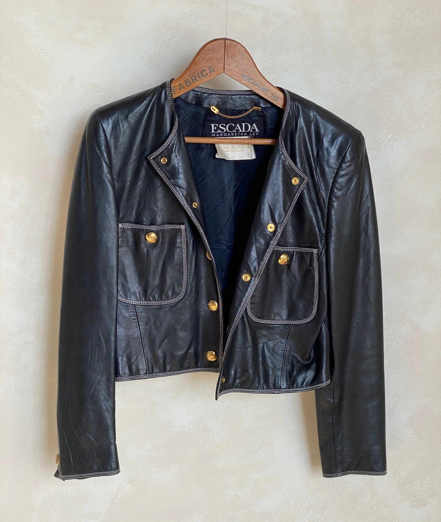 Size 38US vintage Escada Leather jacket