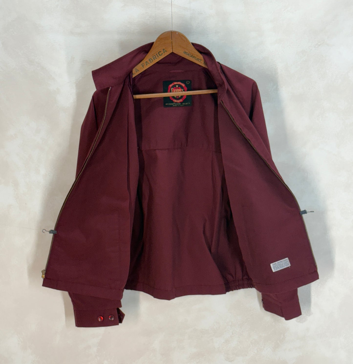 Size Large . 60s cotton zipper jacket Made in USA