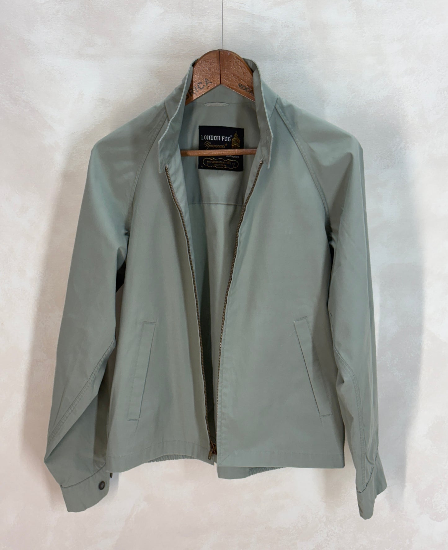 Size Med , 70s Light jacket, Talon zipper Made in USA