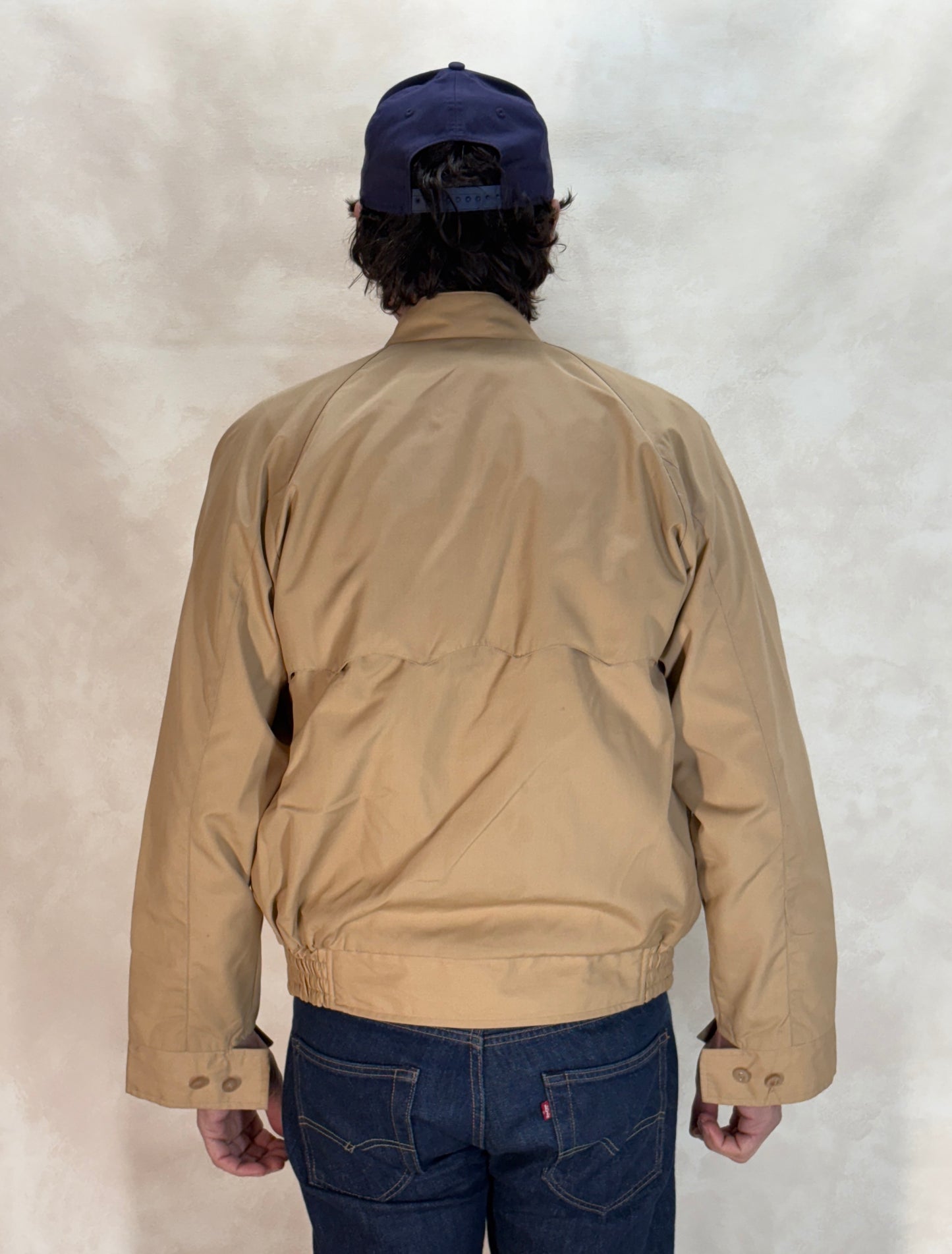 Size Small , 80s light jacket with a flannel lining