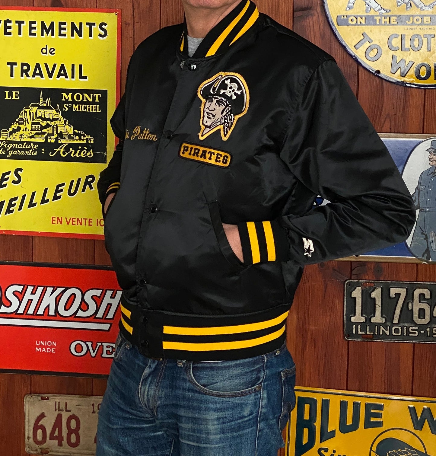 Small. Vintage Pirate Starter jacket Made In USA