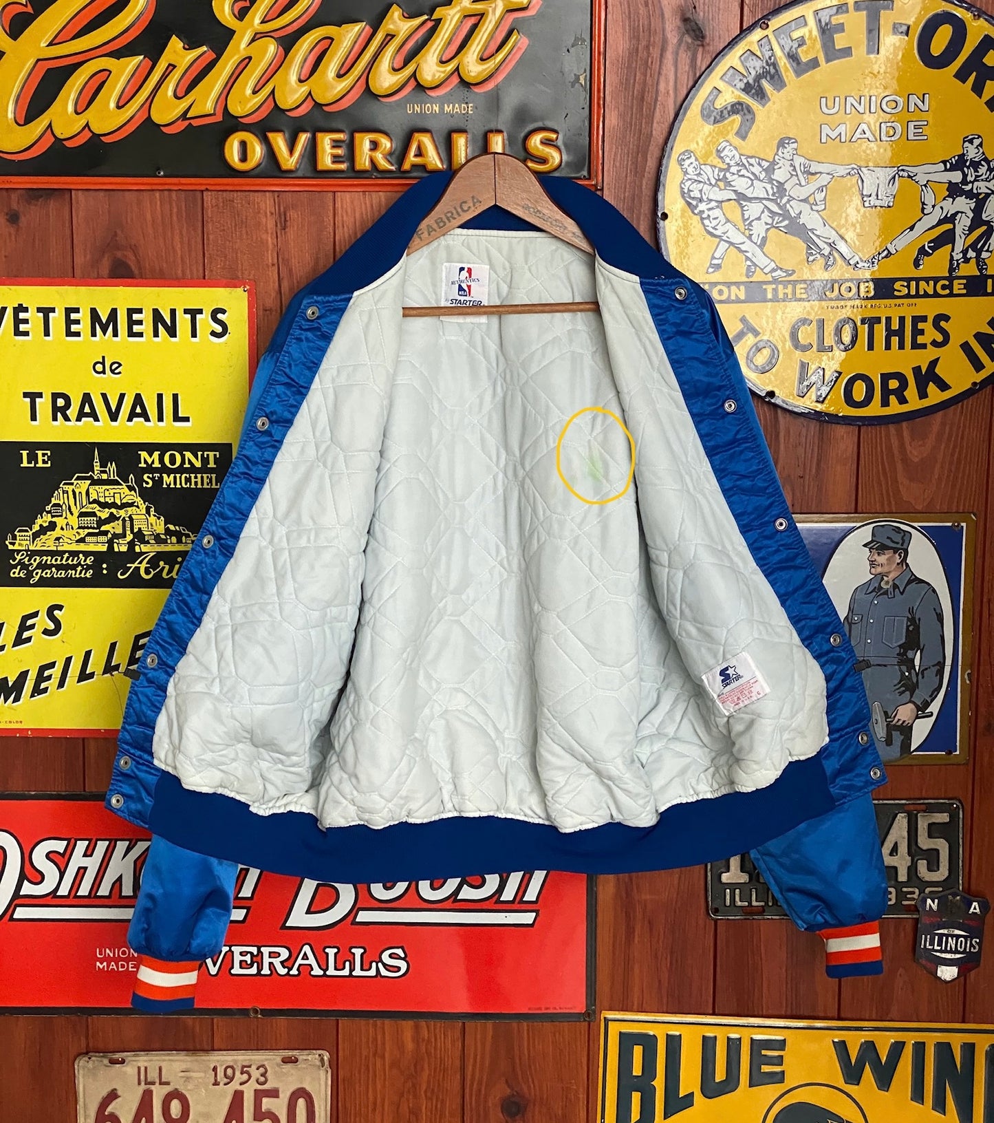Size X Large . Cavalier 80s Starter jacket