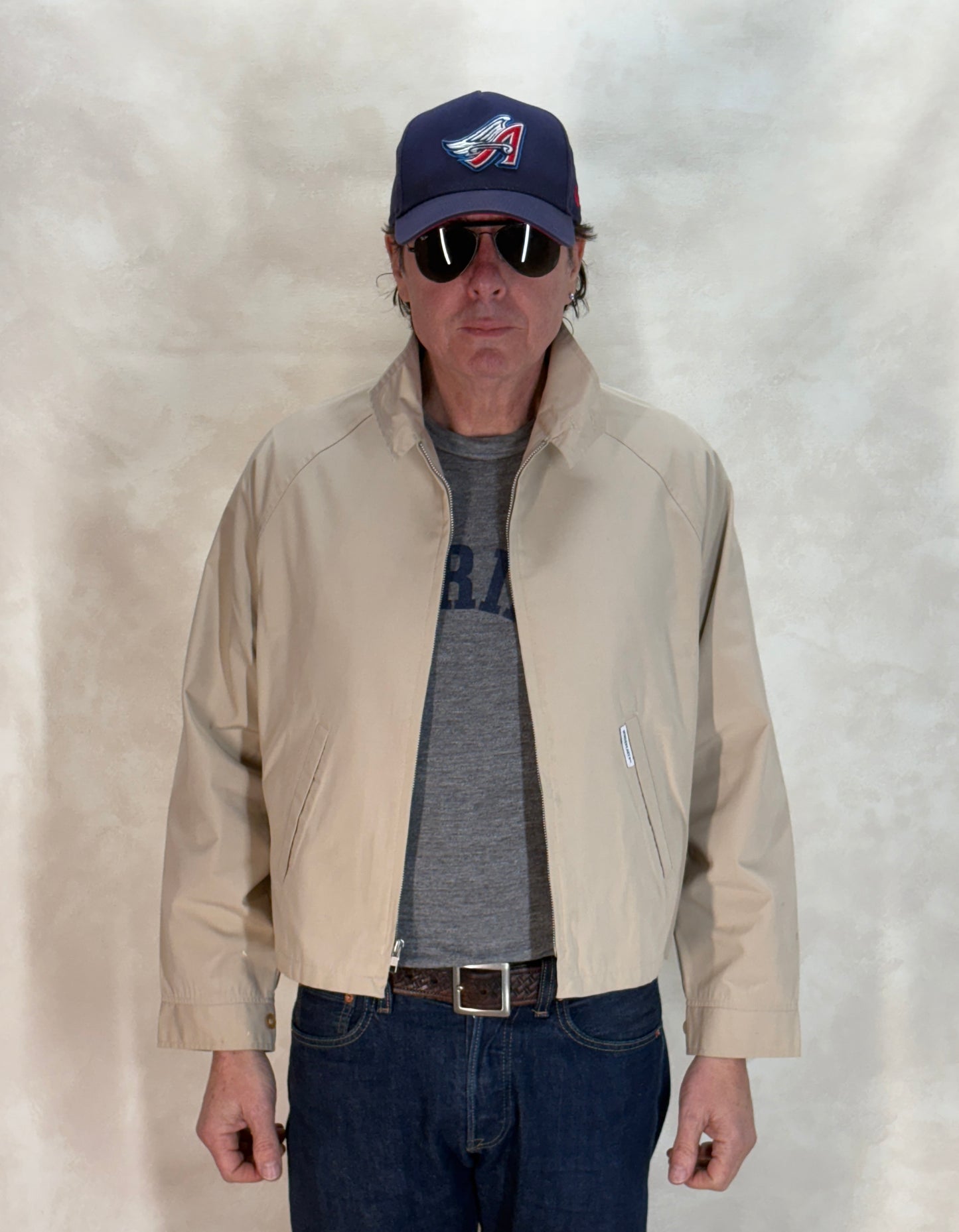 Size Med , 90s light jacket made by Windbreaker