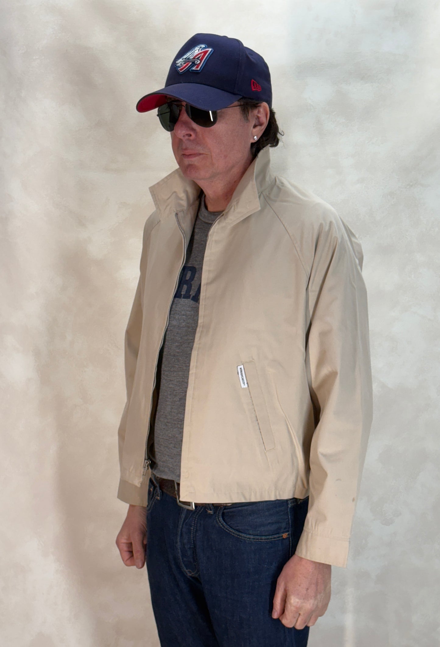 Size Med , 90s light jacket made by Windbreaker
